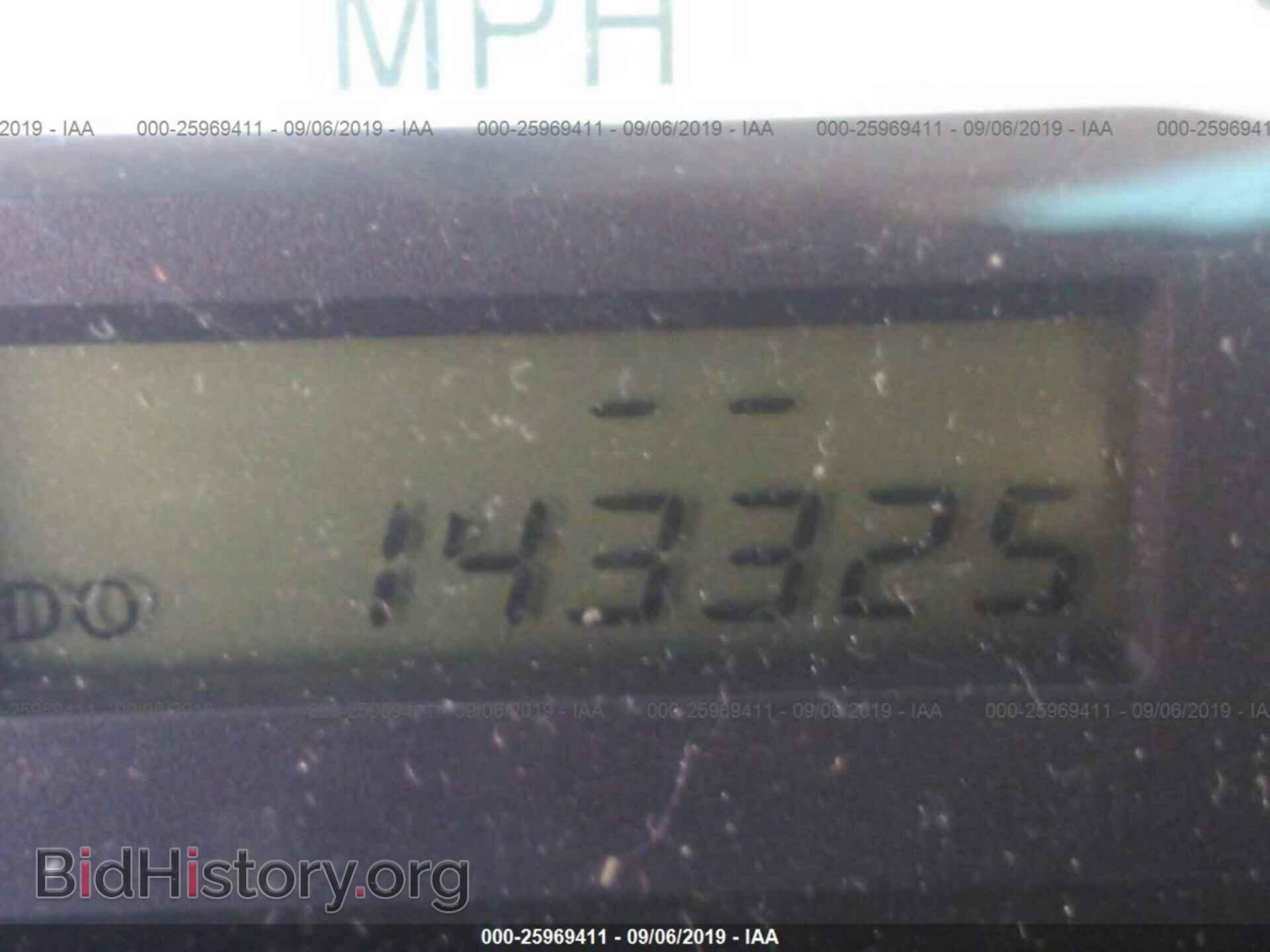 2003 TOYOTA COROLLA - VIN: JTDBR32E330040019 - Photo 7