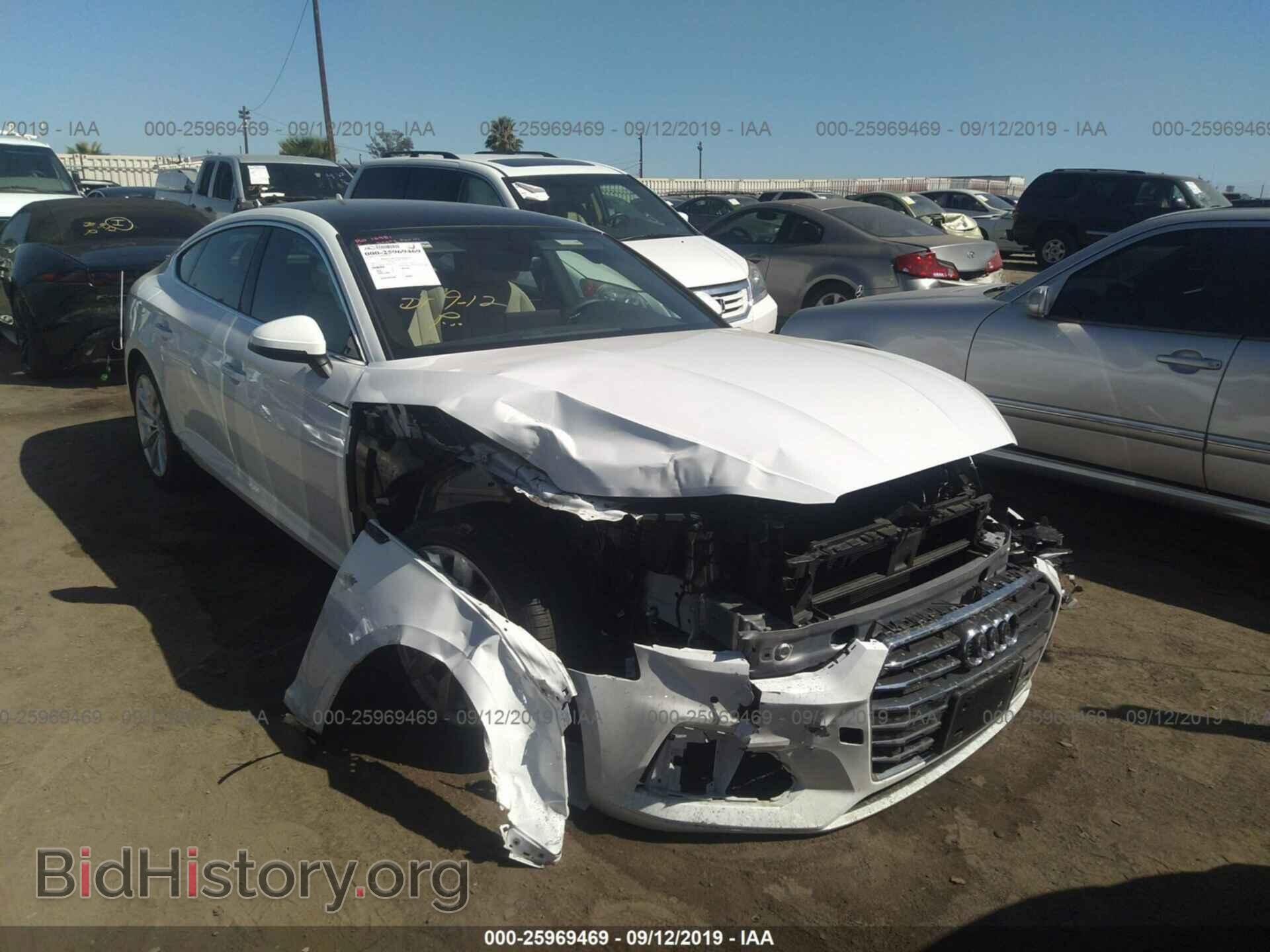 Photo WAUBNCF5XJA101439 - AUDI A5 2018