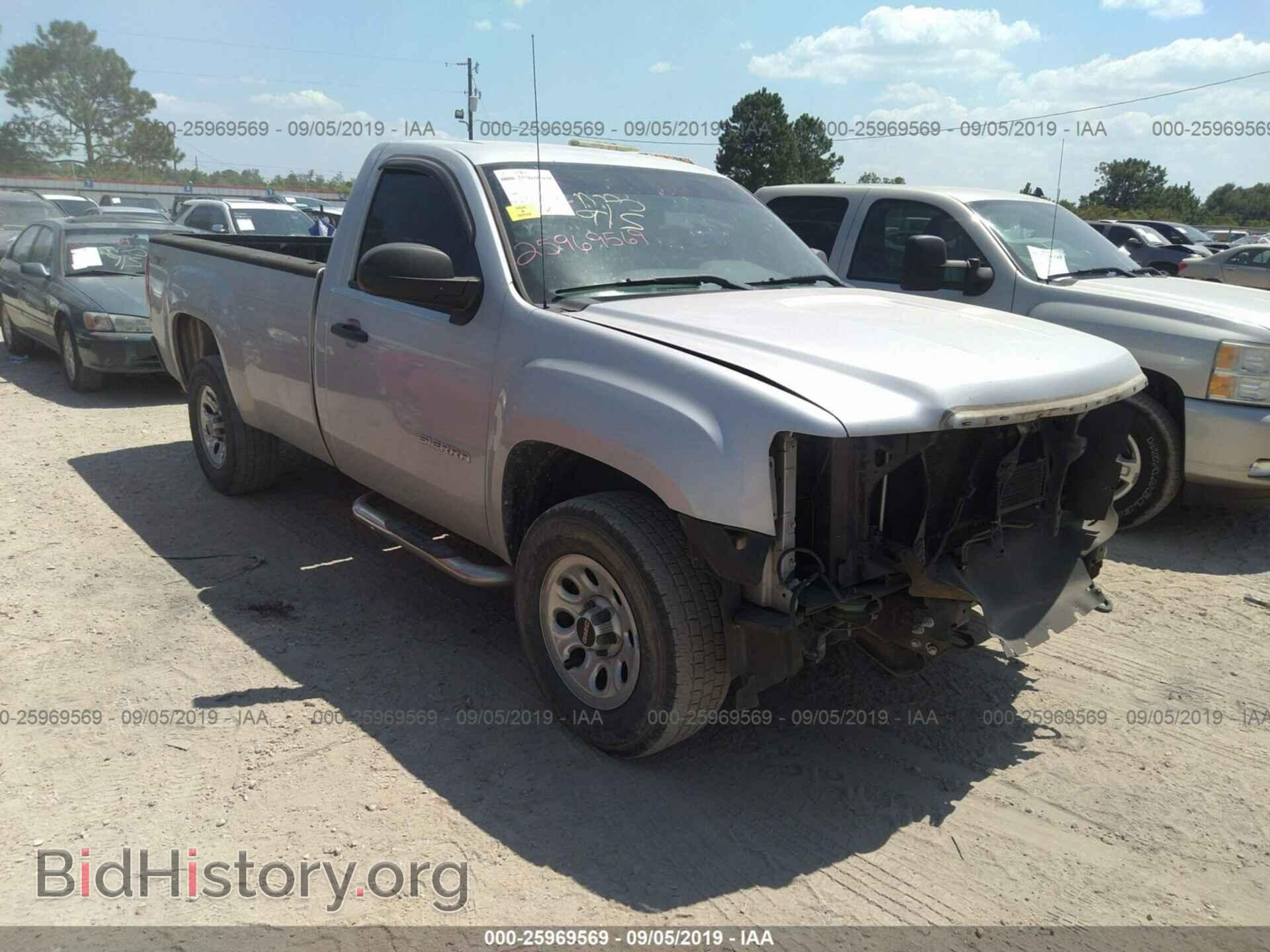 Photo 1GTN2TE08BZ275916 - GMC SIERRA 2011
