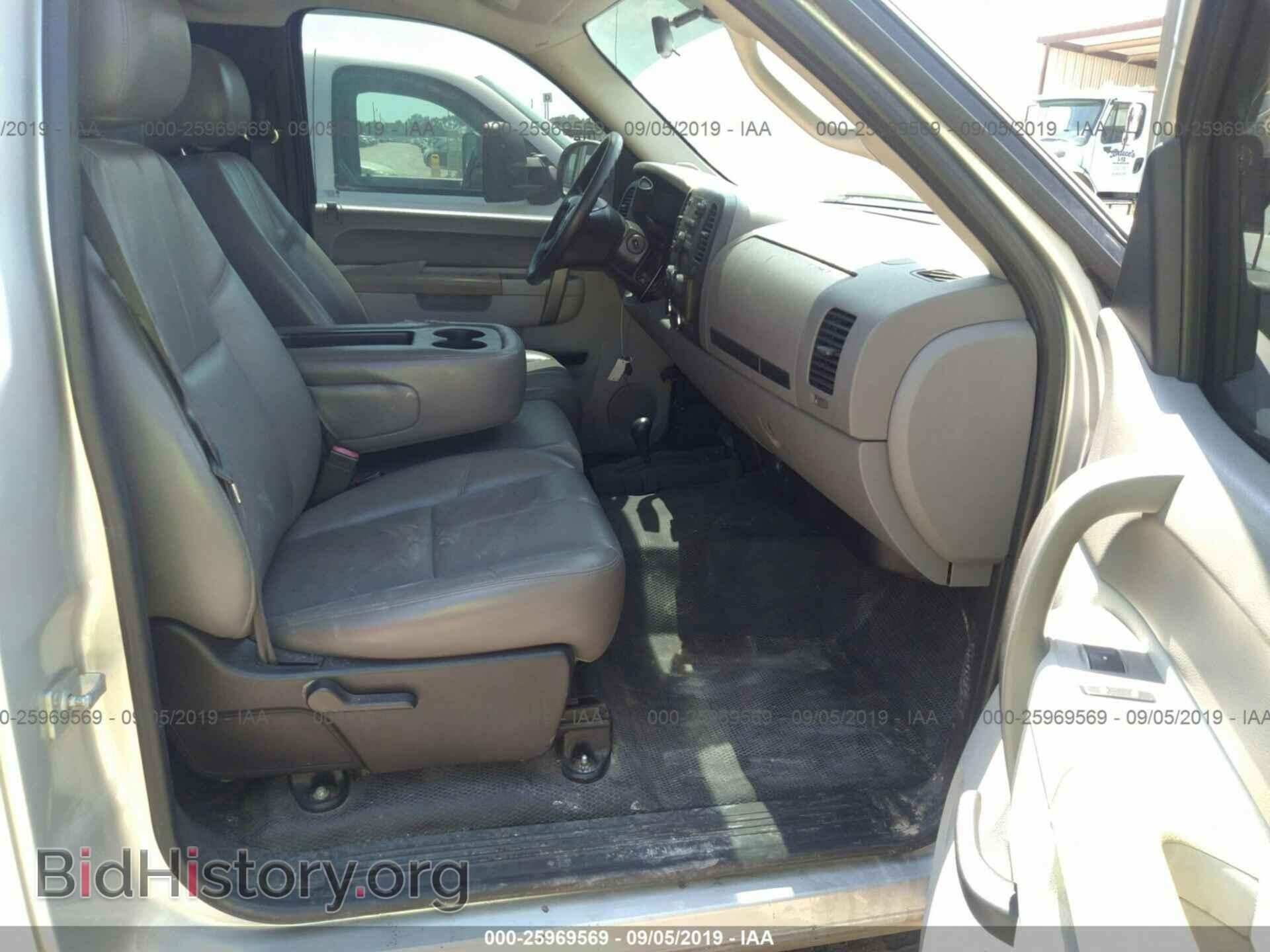 2011 GMC SIERRA - VIN: 1GTN2TE08BZ275916 - Фото 5
