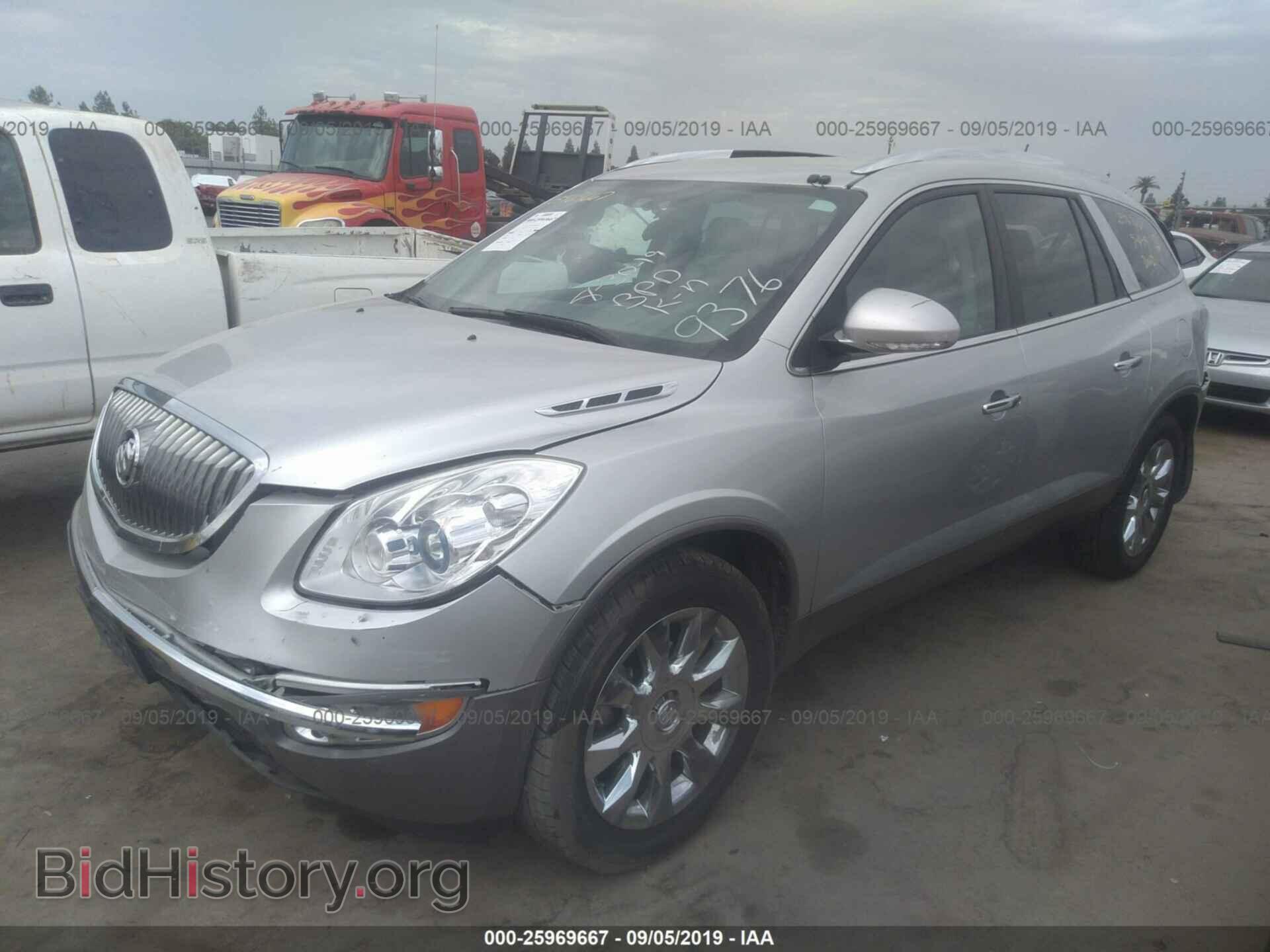 2012 BUICK ENCLAVE - VIN: 5GAKRCED8CJ369376 - Фото 2