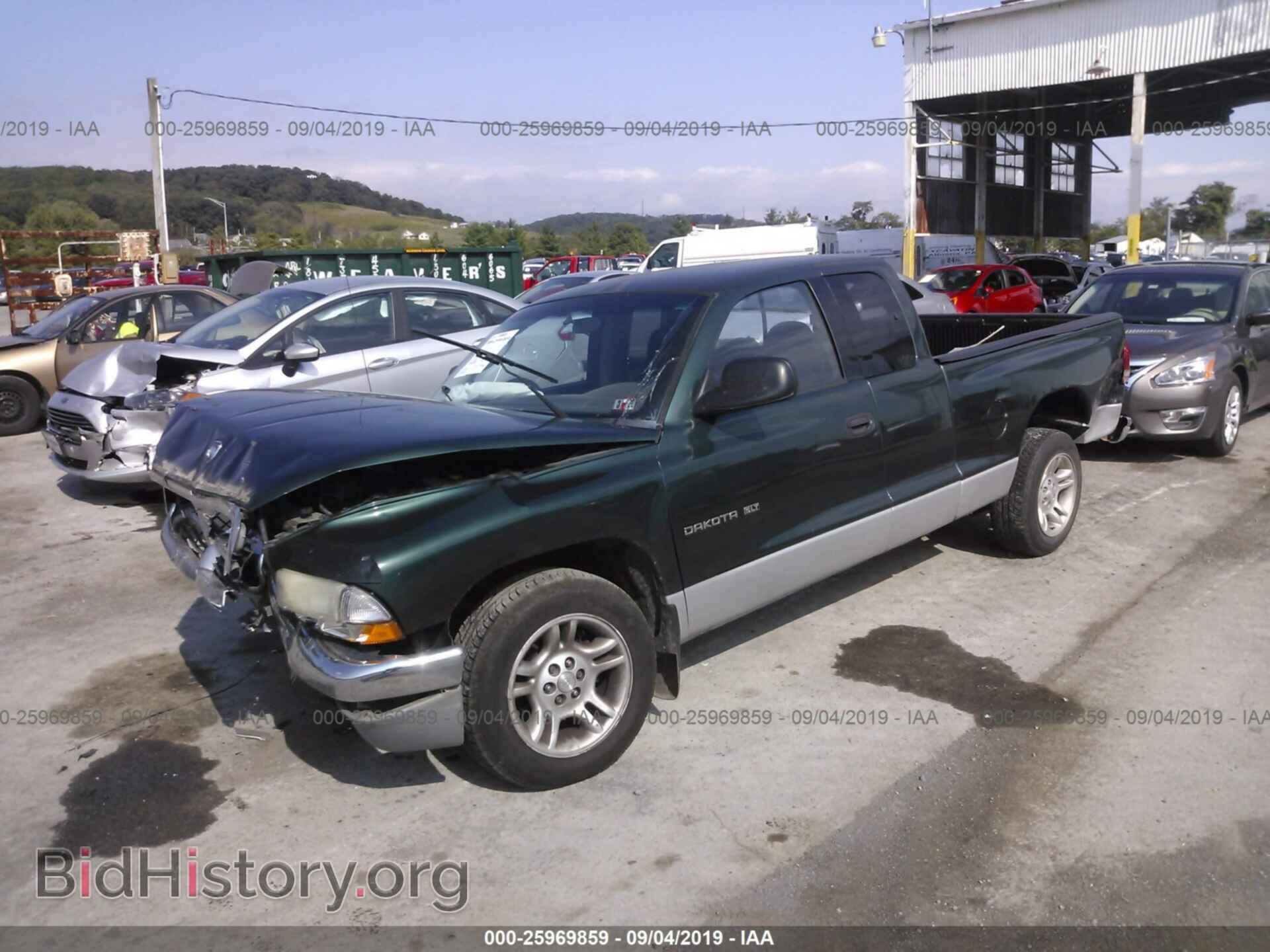 2001 DODGE DAKOTA - VIN: 1B7GL22N51S179815 - Фото 2