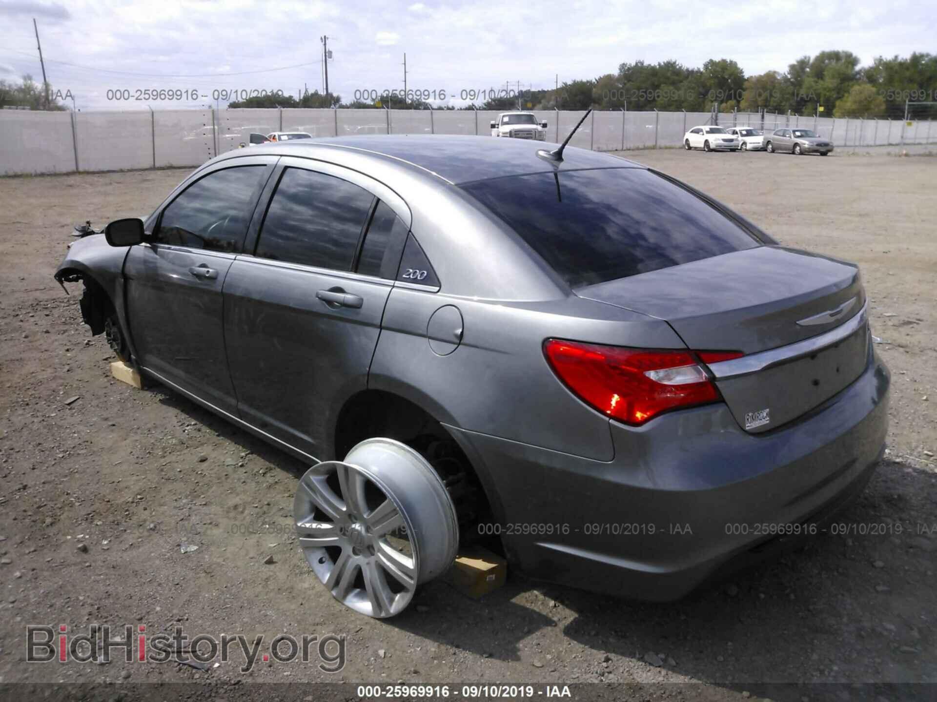2011 CHRYSLER 200 - VIN: 1C3BC8FG3BN612013 - Photo 3