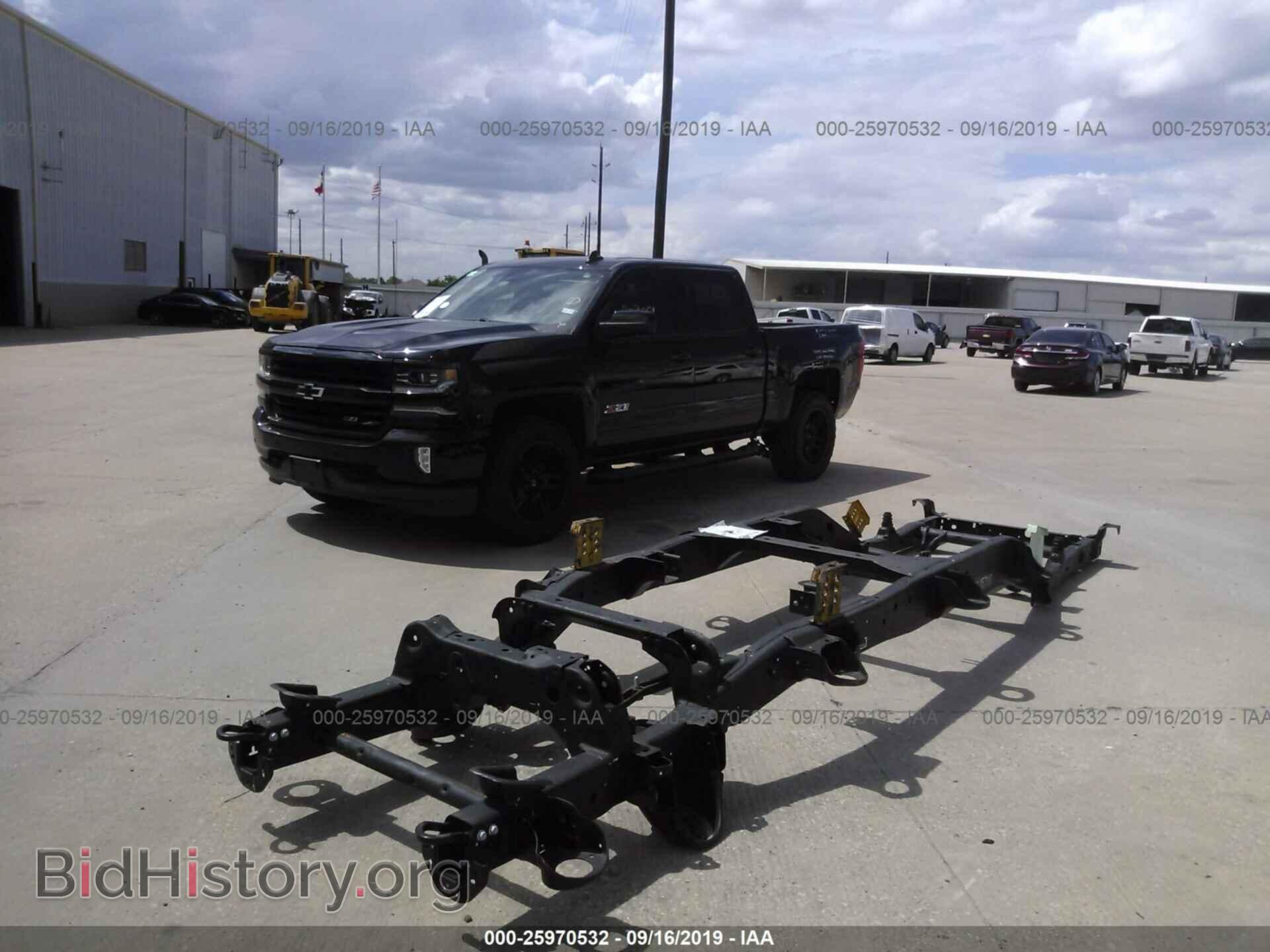 2018 CHEVROLET SILVERADO - VIN: 3GCUKSEC7JG447710 - Фото 2