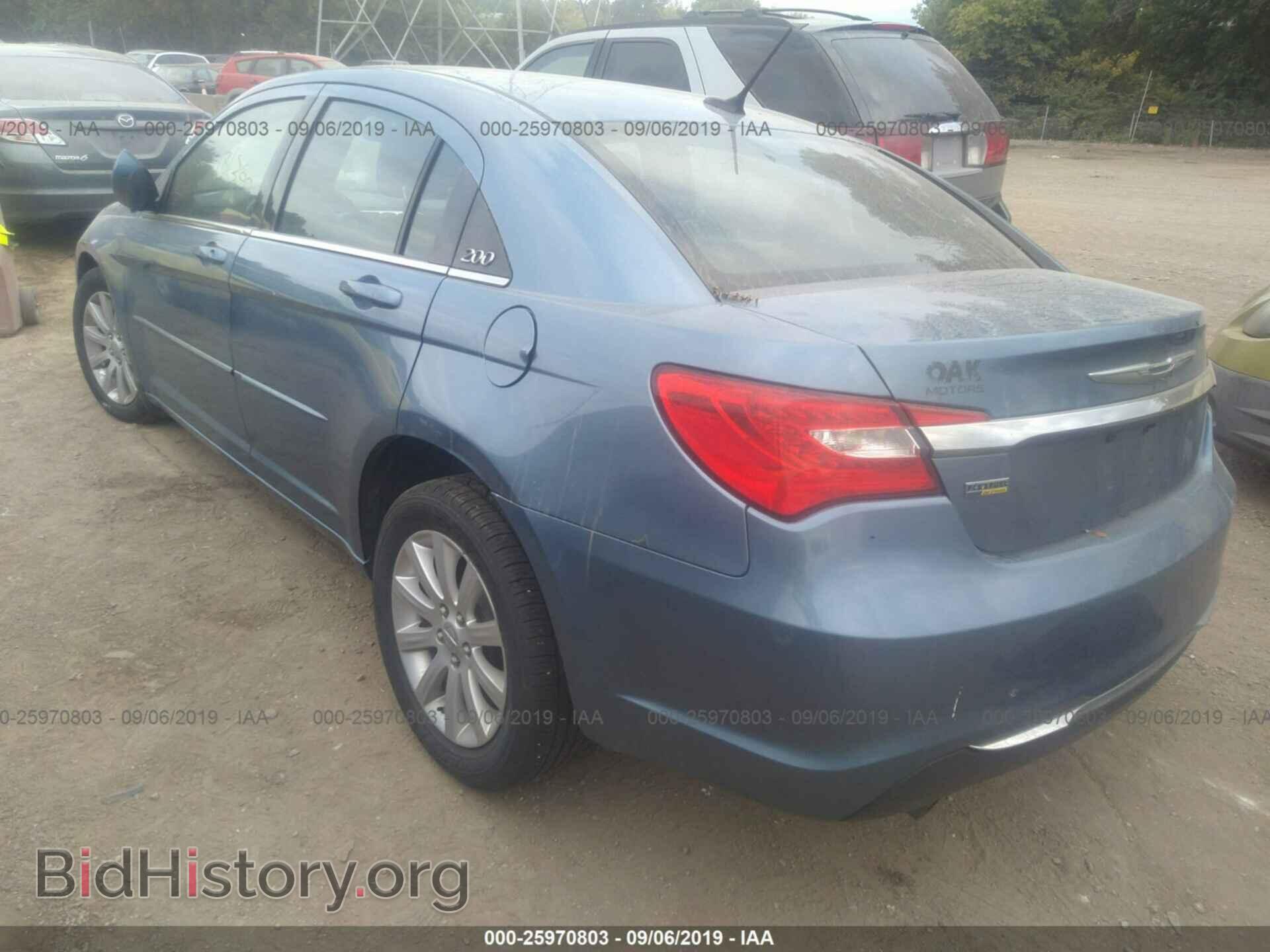 2011 CHRYSLER 200 - VIN: 1C3BC1FG2BN538980 - Фото 3