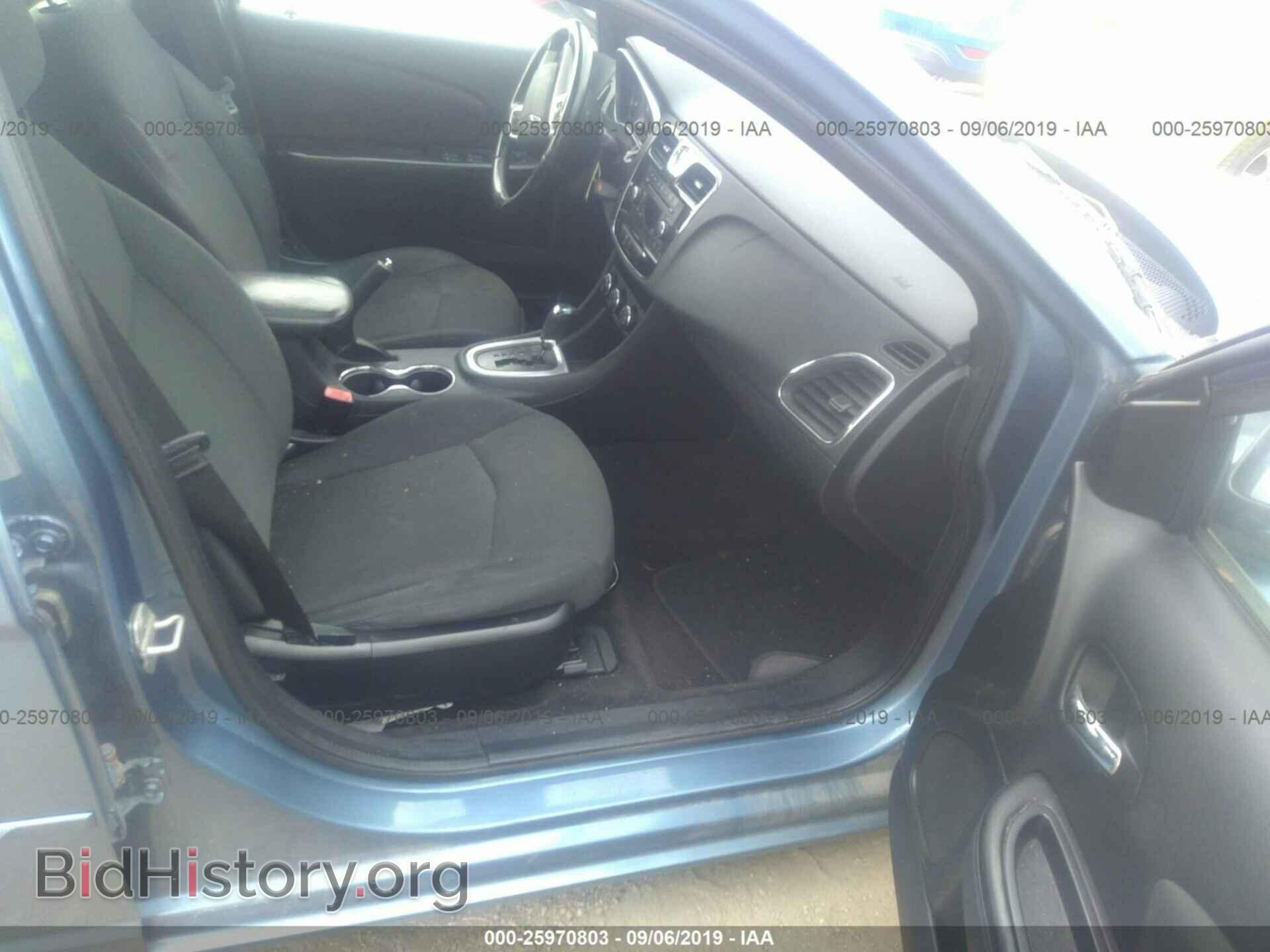 2011 CHRYSLER 200 - VIN: 1C3BC1FG2BN538980 - Фото 5