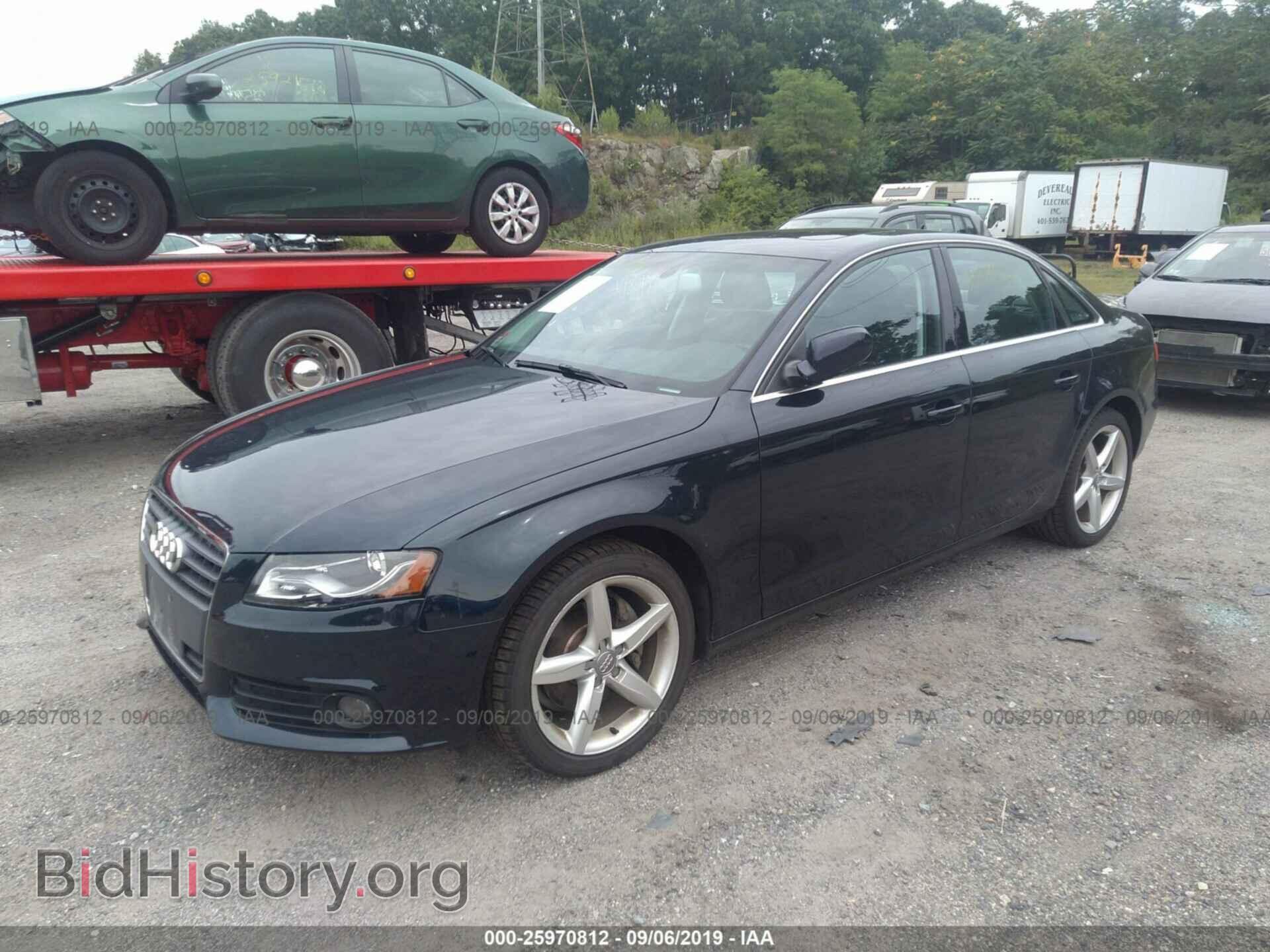 2011 AUDI A4 - VIN: WAUFFAFL5BN057099 - Фото 2