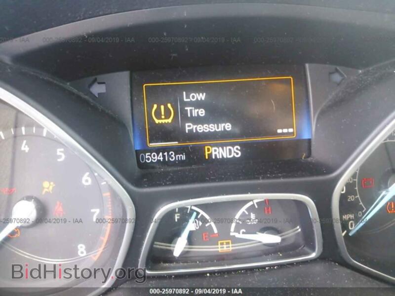 2016 Ford FOCUS (VIN 1FADP3FE9GL213044) — photo 7 of 10