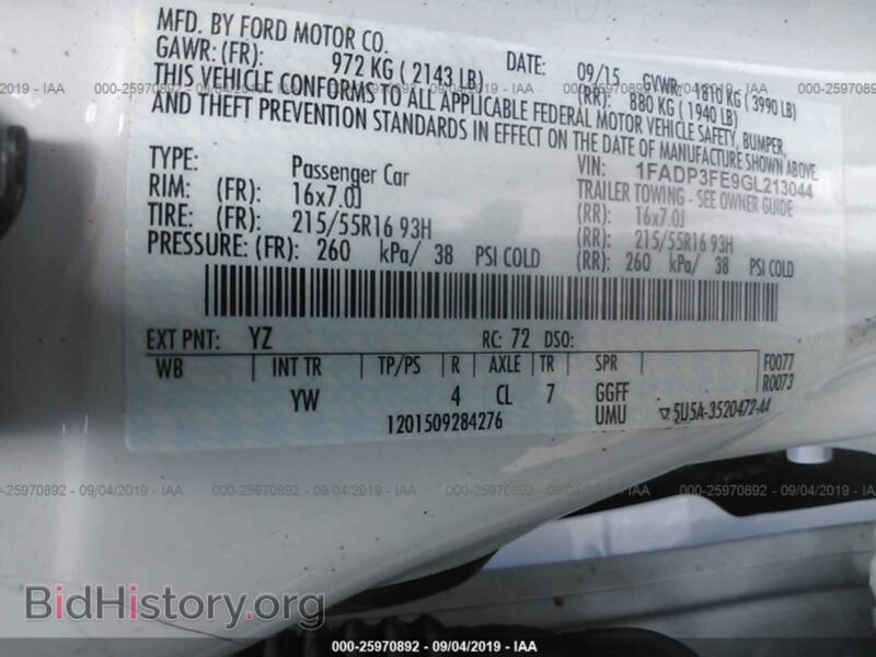 2016 Ford FOCUS (VIN 1FADP3FE9GL213044) — photo 9 of 10