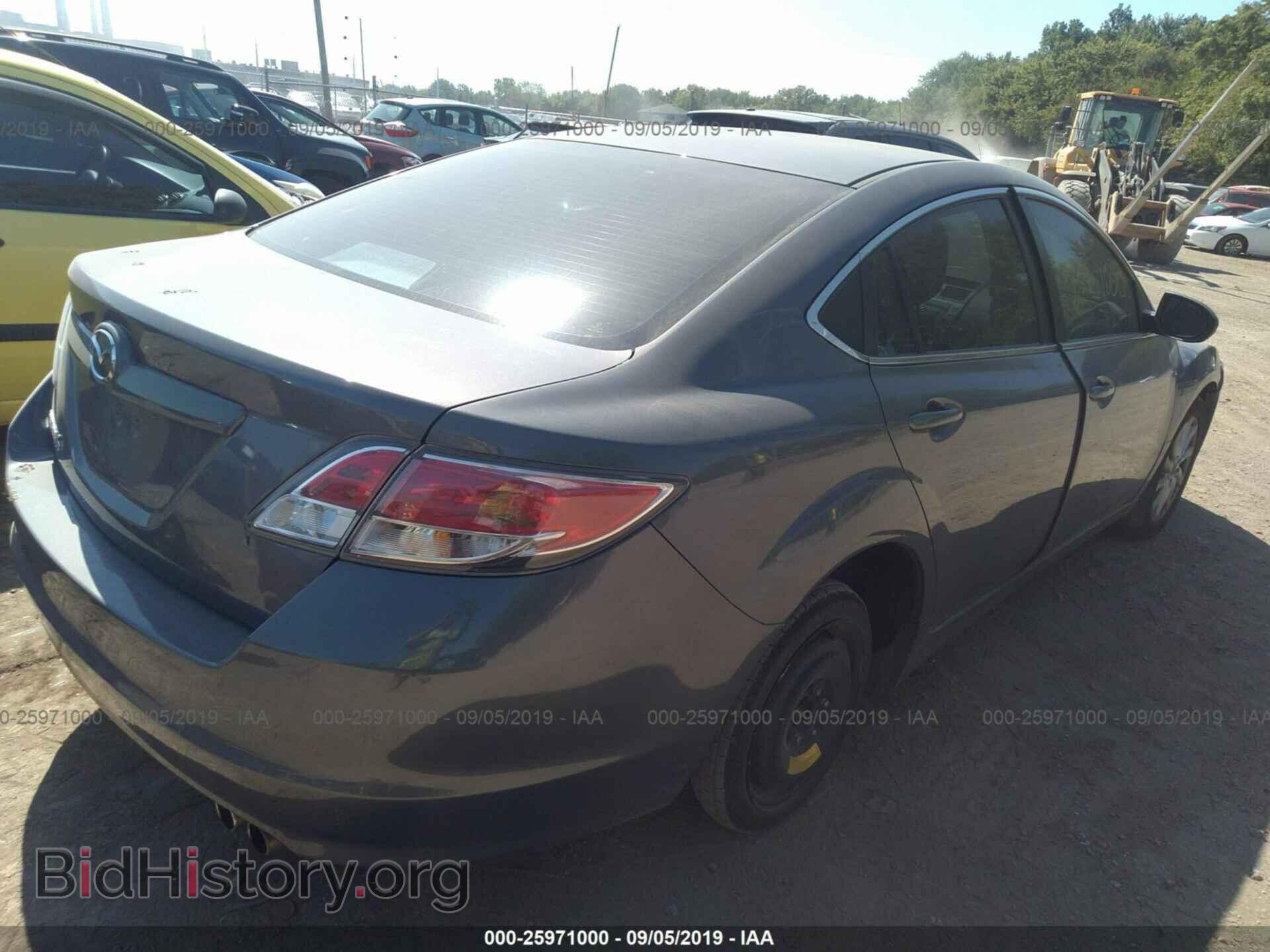 2011 MAZDA 6 - VIN: 1YVHZ8CH4B5M19056 - Photo 4