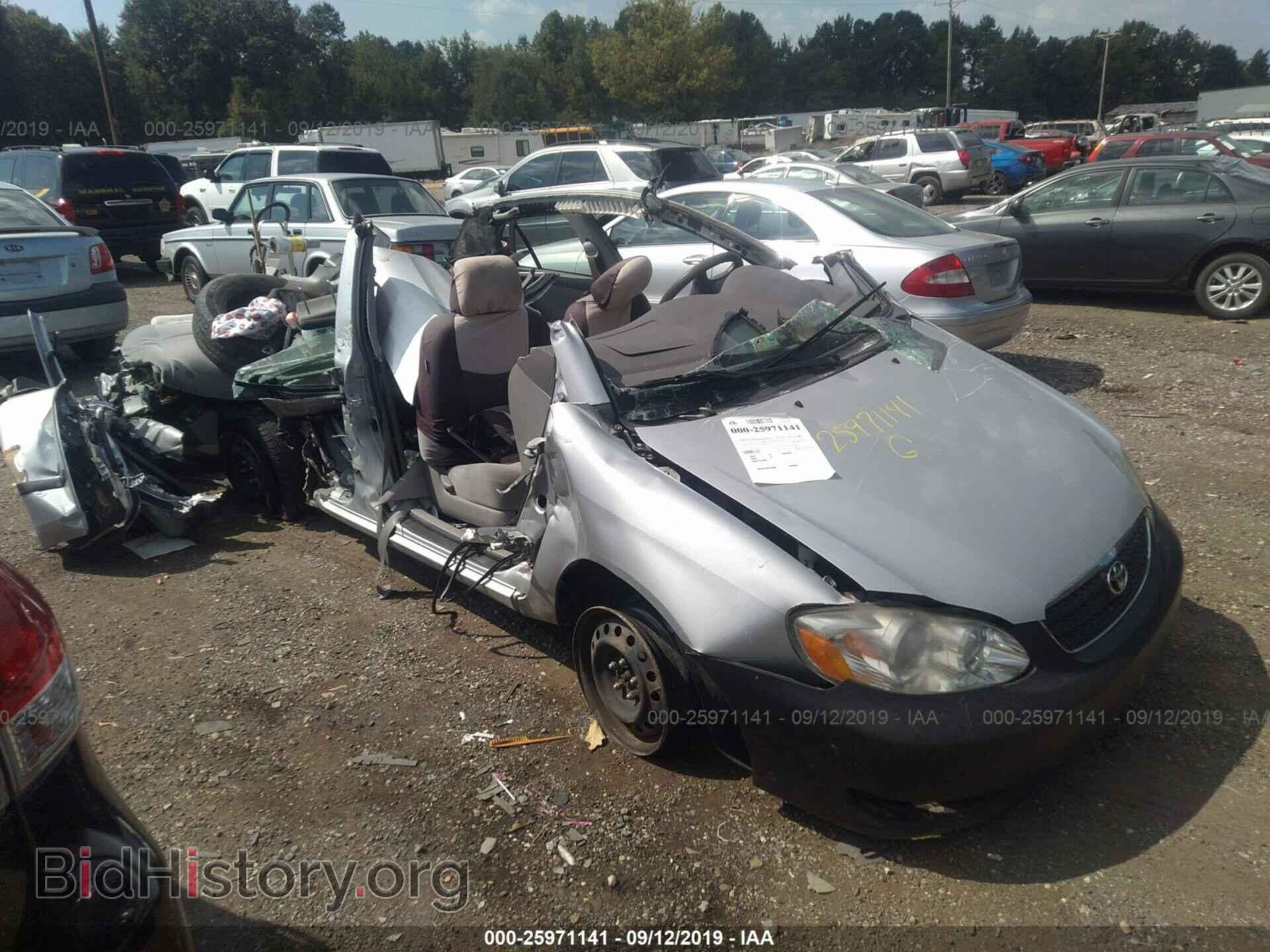 Photo 1NXBR32E85Z347340 - TOYOTA COROLLA 2005