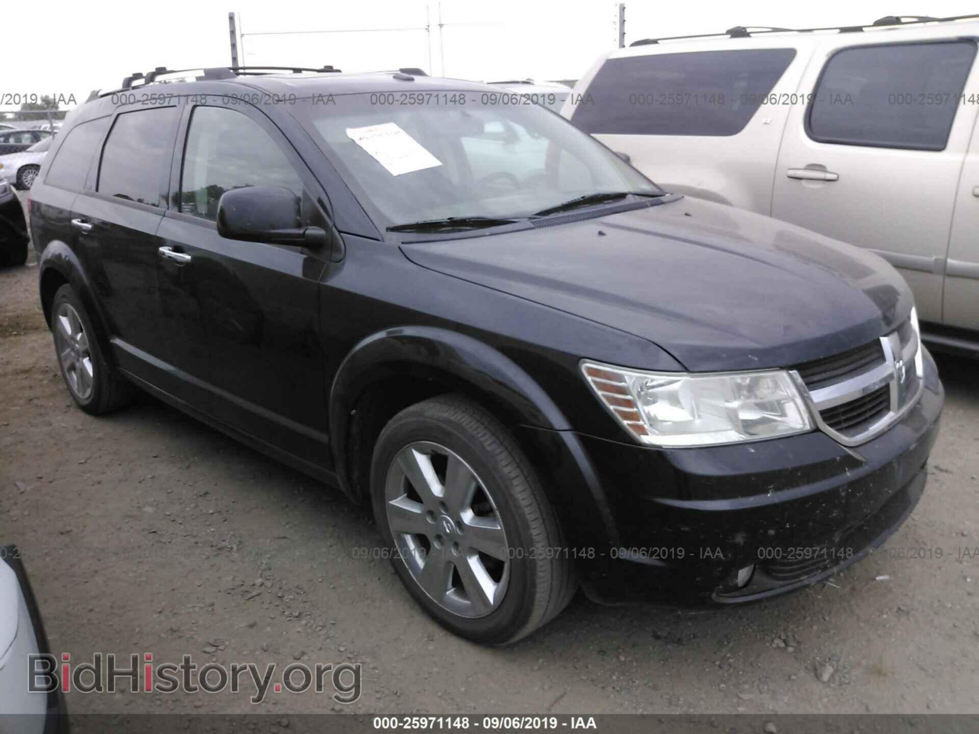 Фотография 3D4PH6FV2AT108060 - DODGE JOURNEY 2010