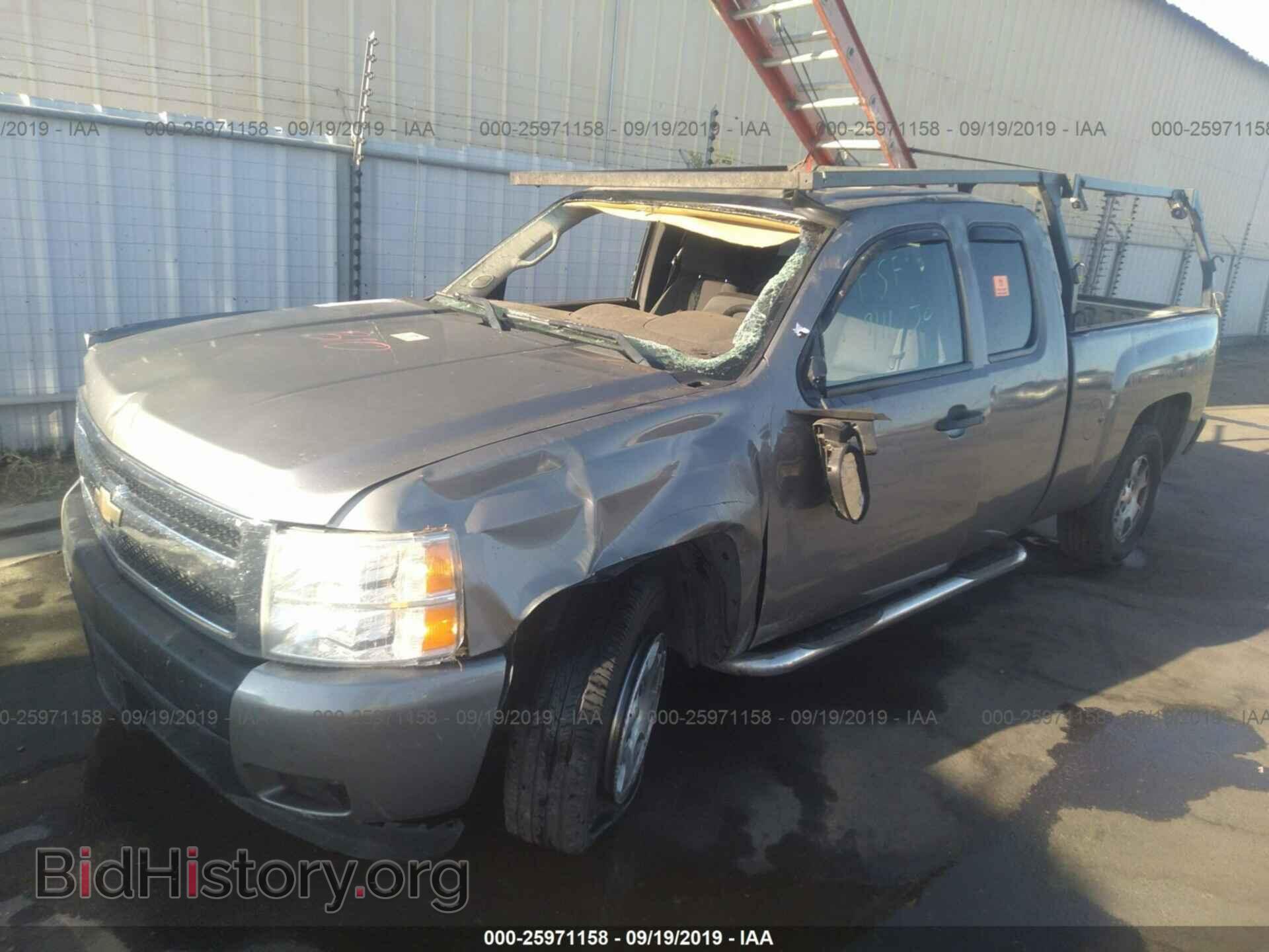 2009 CHEVROLET SILVERADO - VIN: 2GCEC29C391116123 - Фото 2