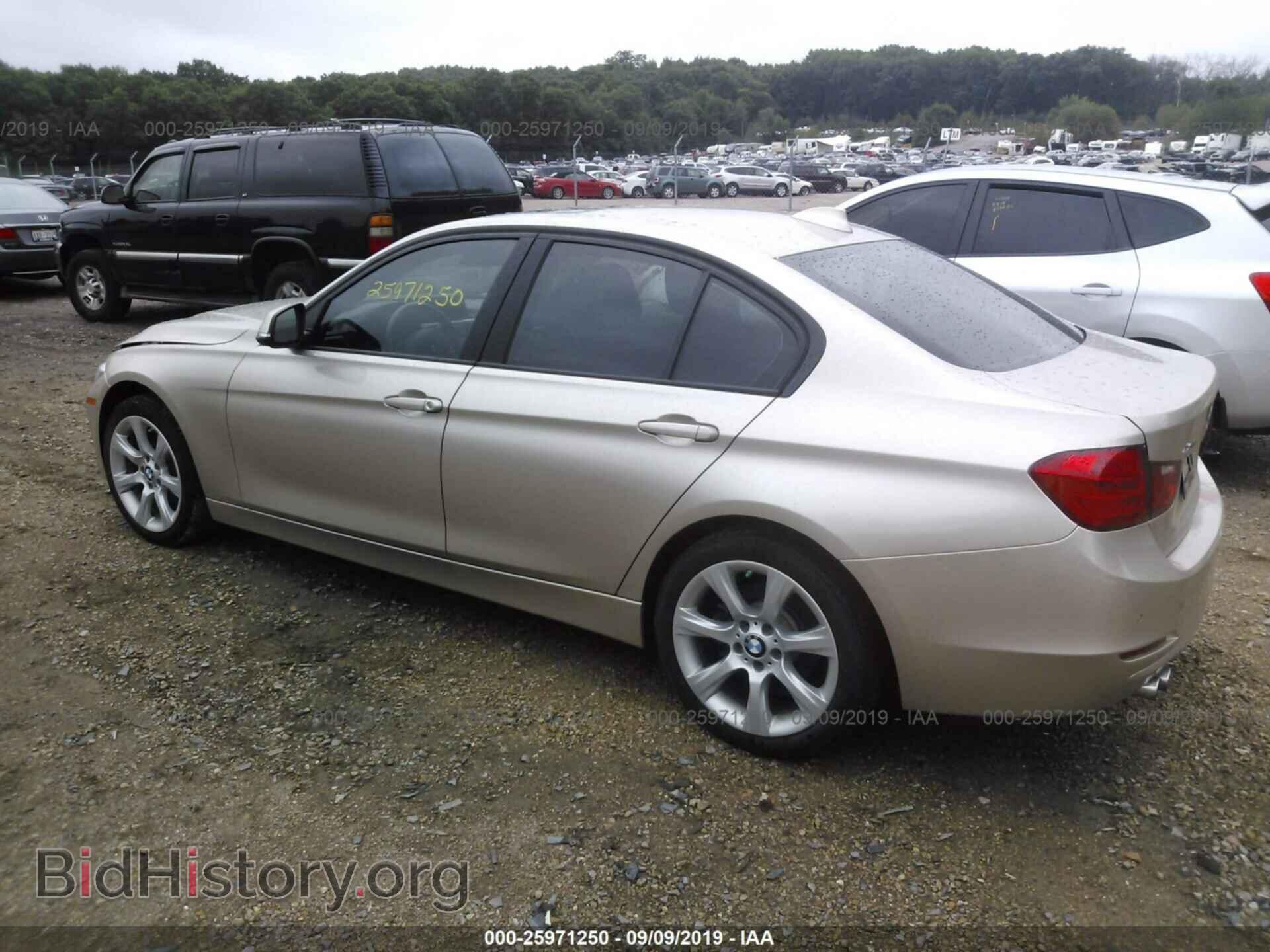 2015 BMW 328 - VIN: WBA3B3G59FNR88012 - Фото 3