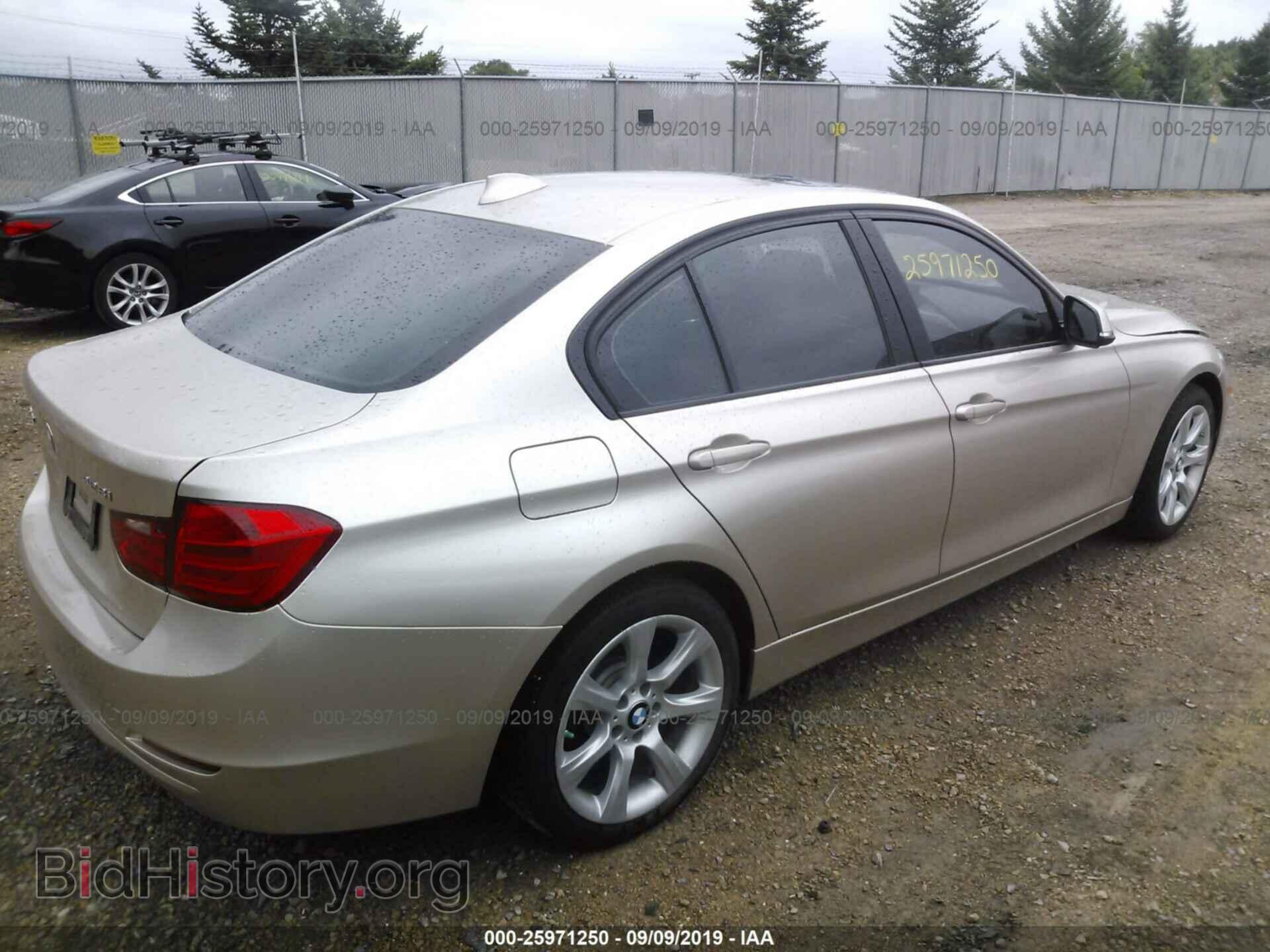 2015 BMW 328 - VIN: WBA3B3G59FNR88012 - Фото 4