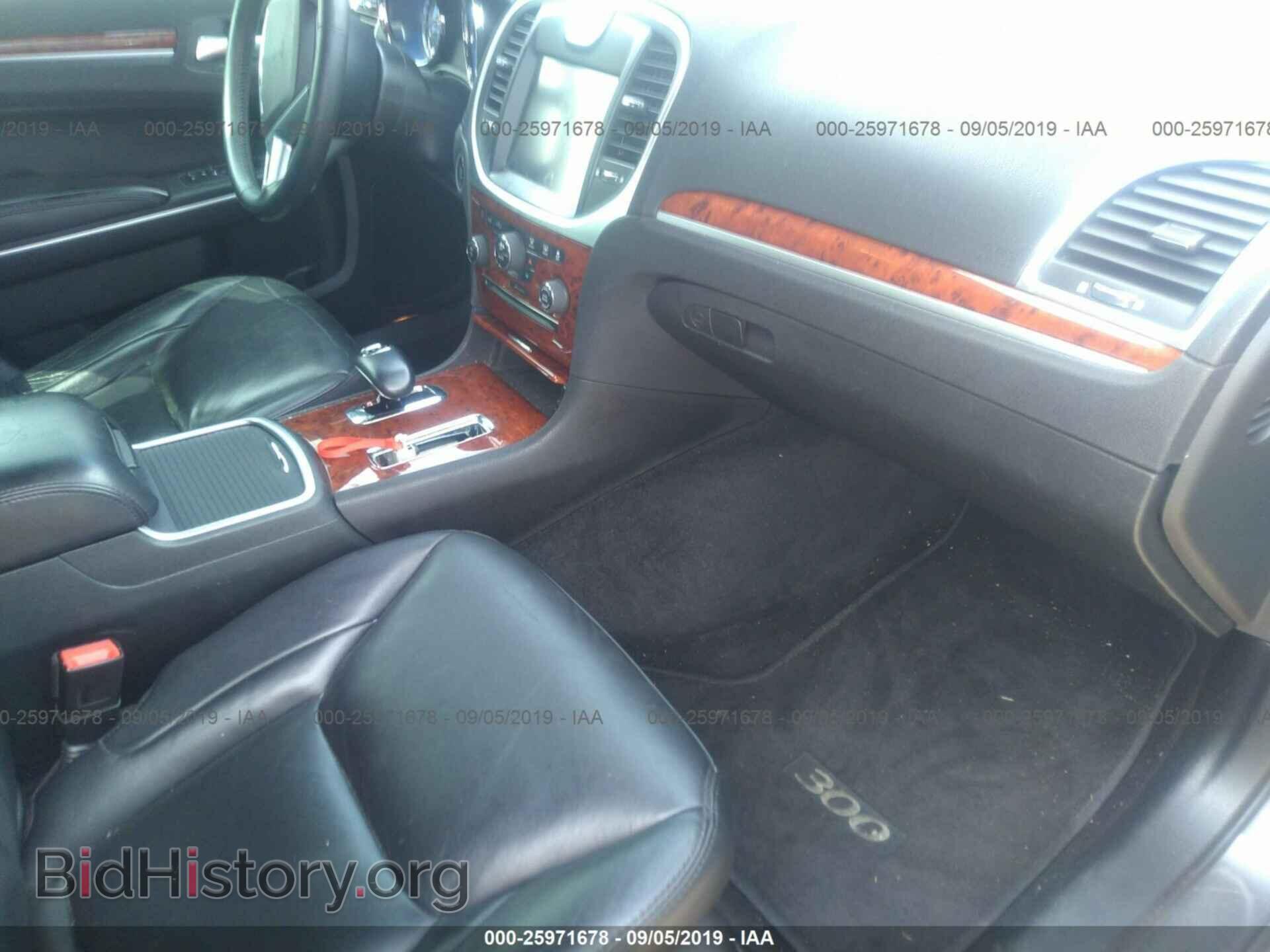 2013 CHRYSLER 300 - VIN: 2C3CCAAG3DH543113 - Photo 5