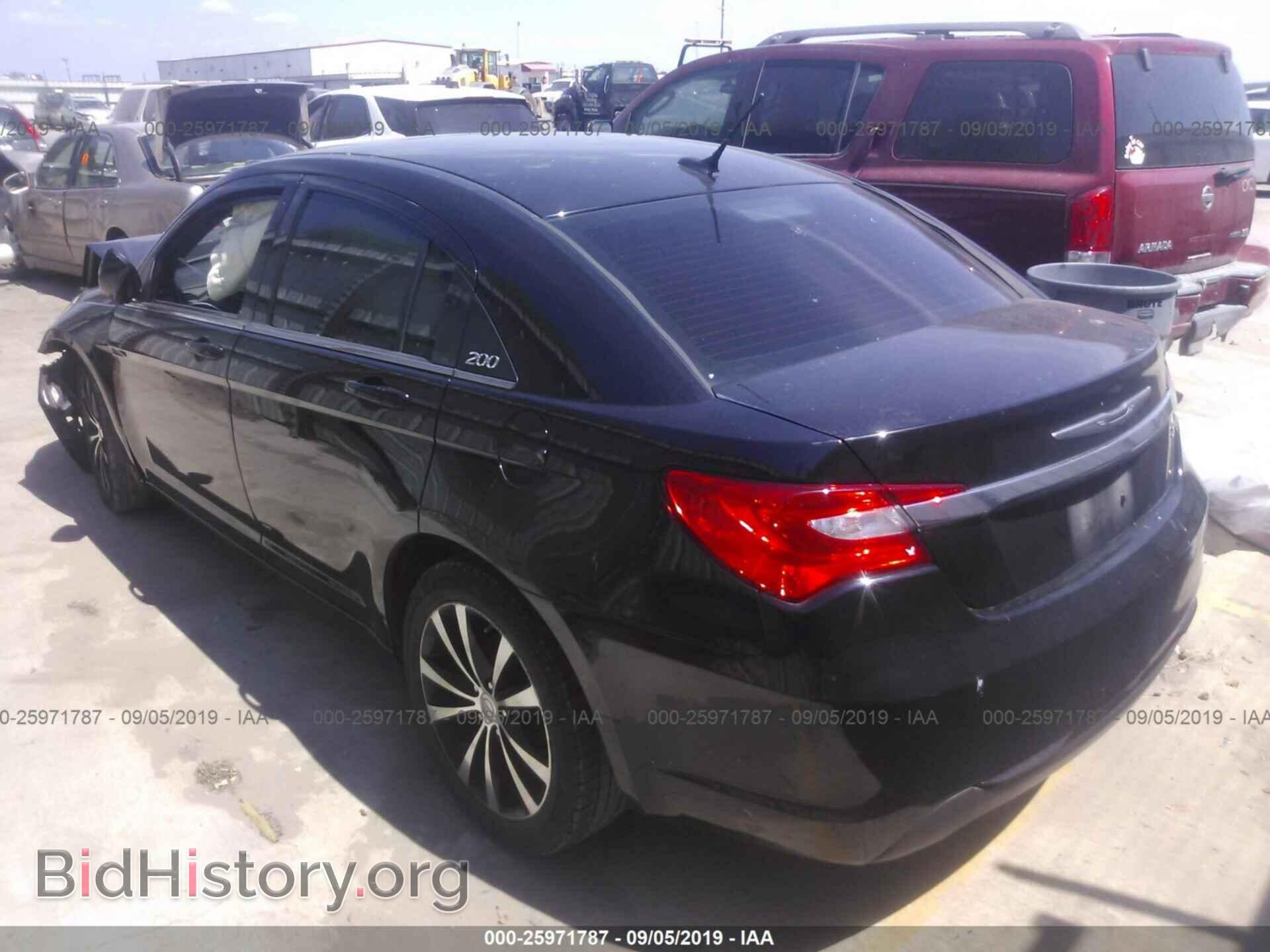 2012 CHRYSLER 200 - VIN: 1C3CCBHG8CN121596 - Photo 3