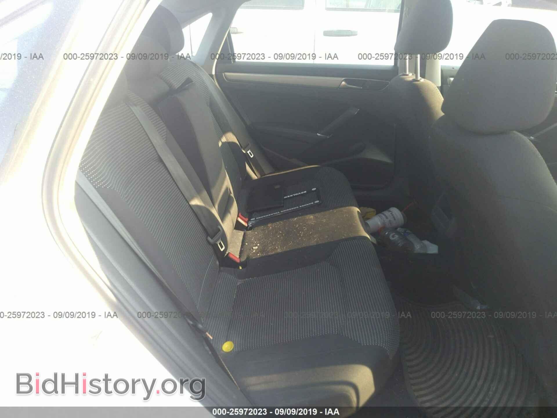 2017 VOLKSWAGEN PASSAT - VIN: 1VWAT7A36HC060143 - Фото 8