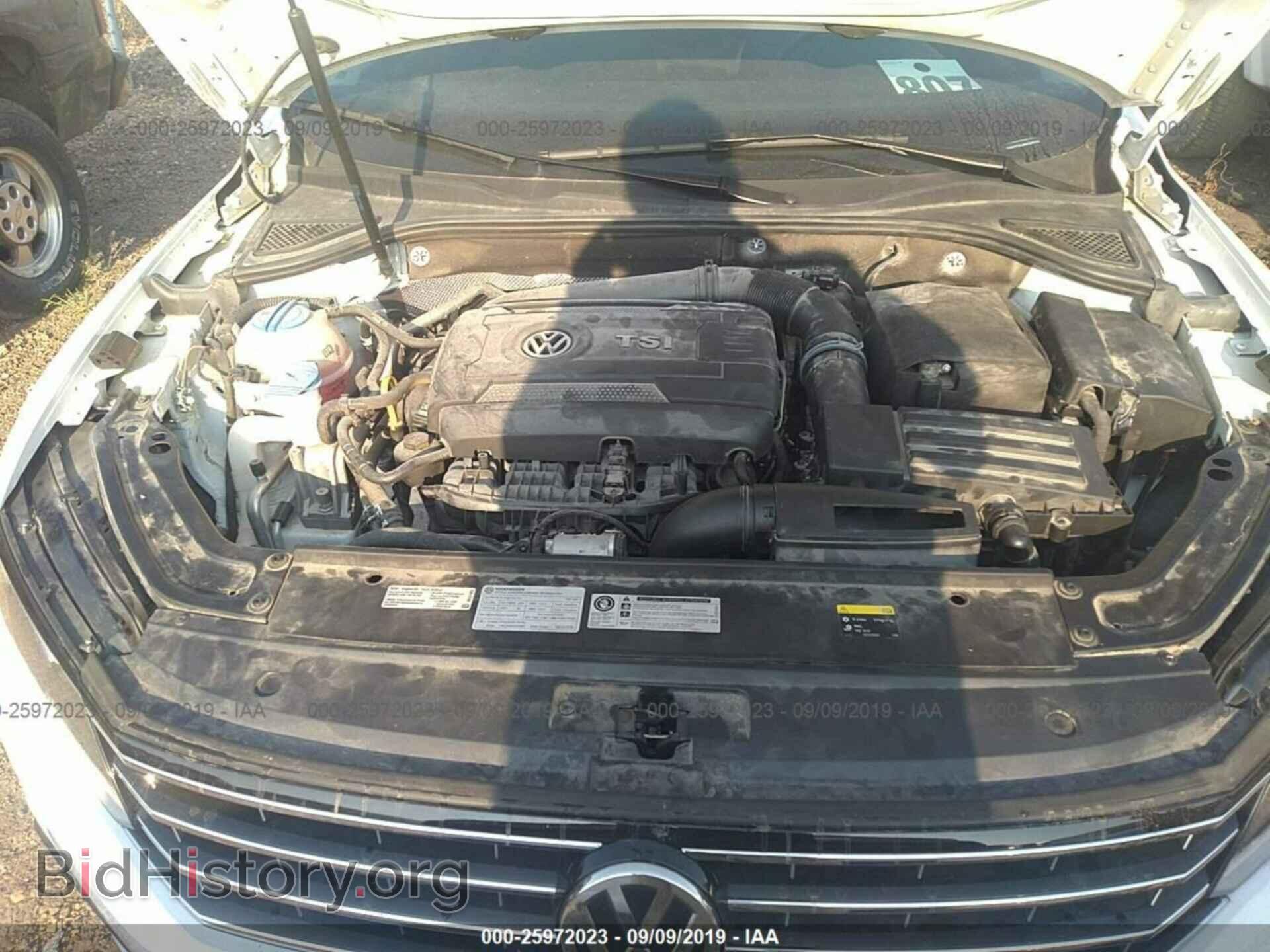 2017 VOLKSWAGEN PASSAT - VIN: 1VWAT7A36HC060143 - Фото 10