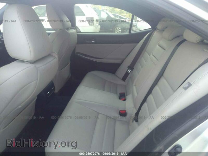 2014 Lexus IS (VIN JTHBF1D20E5022209) — photo 8 of 10
