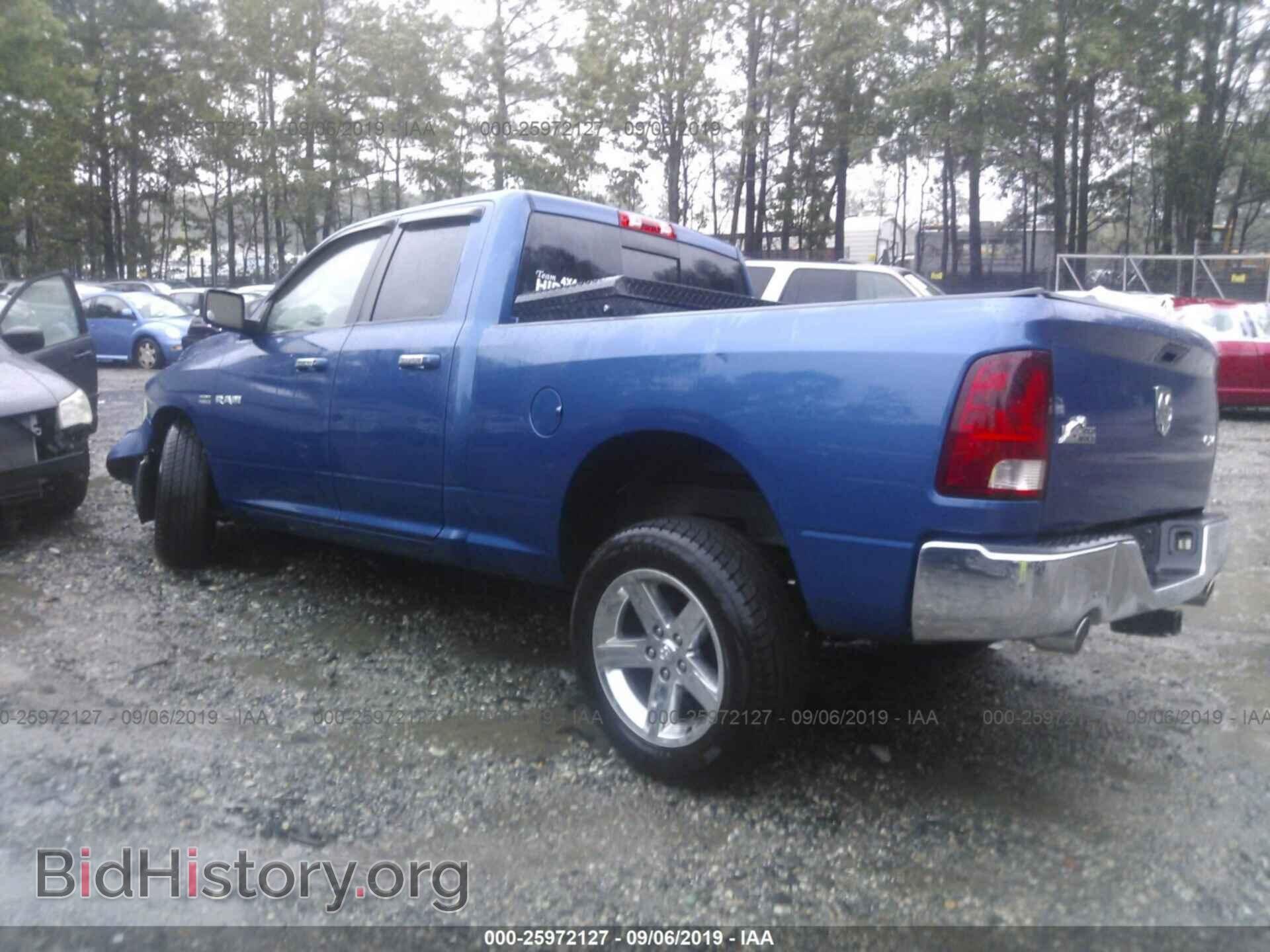 2010 DODGE RAM 1500 - VIN: 1D7RV1GT6AS207177 - Фото 3