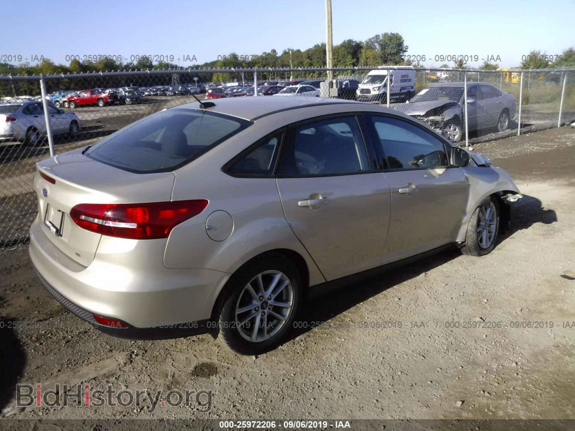 2017 FORD FOCUS - VIN: 1FADP3F24HL228865 - Photo 4