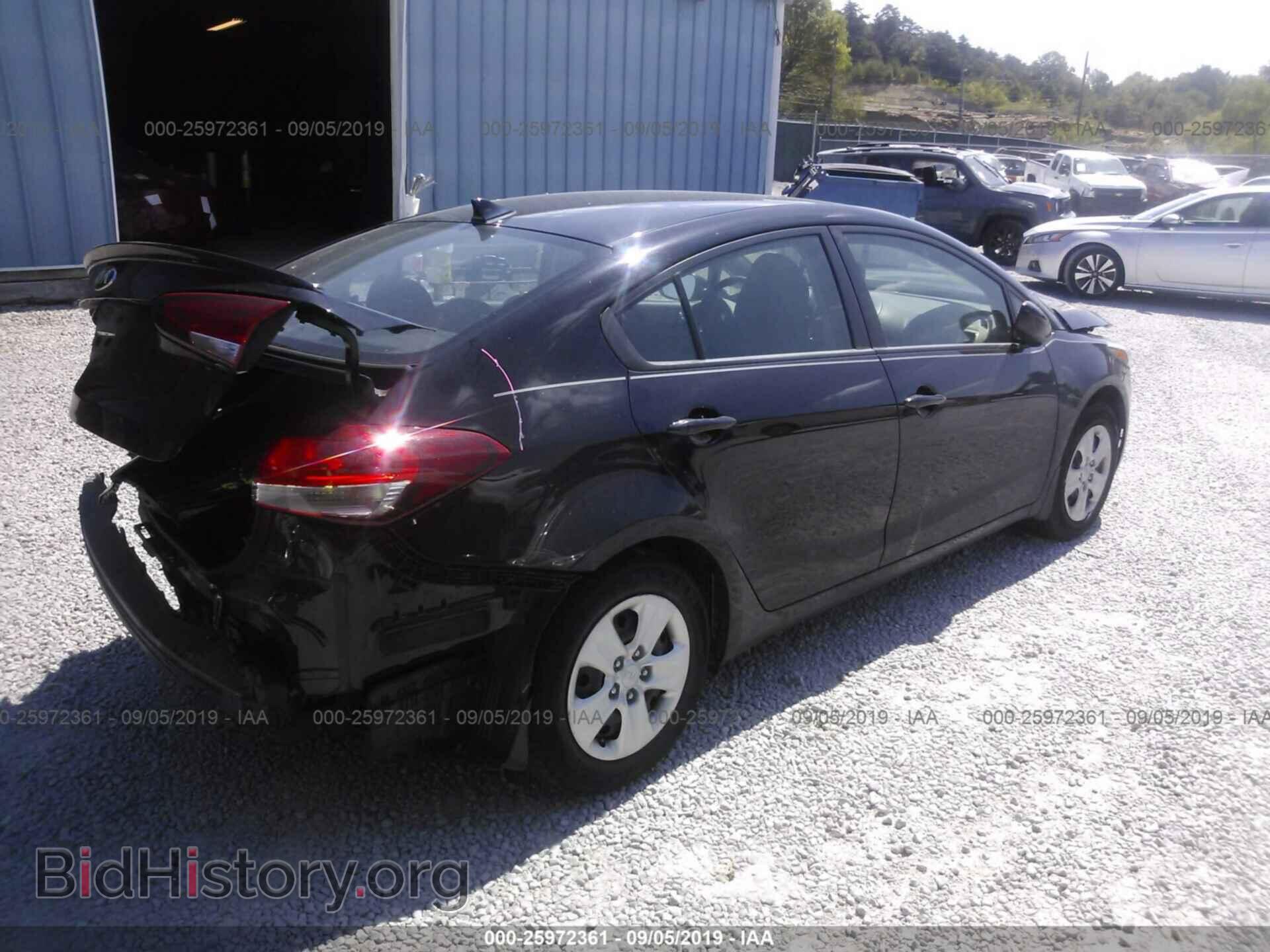 2017 KIA FORTE - VIN: 3KPFK4A70HE088879 - Фото 4
