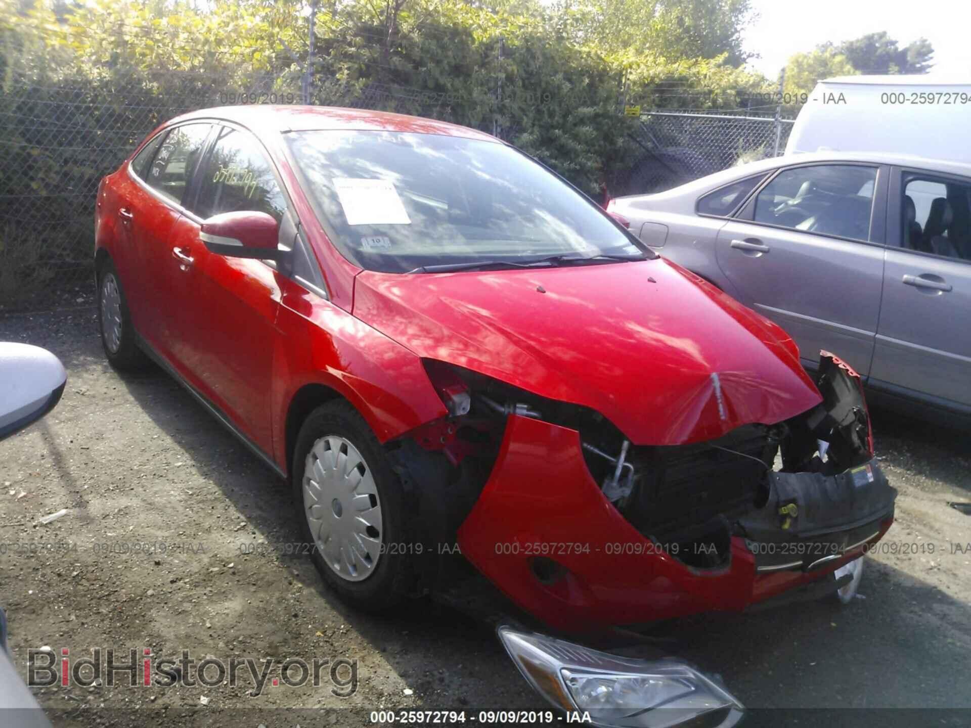 Photo 1FAHP3F20CL124402 - FORD FOCUS 2012
