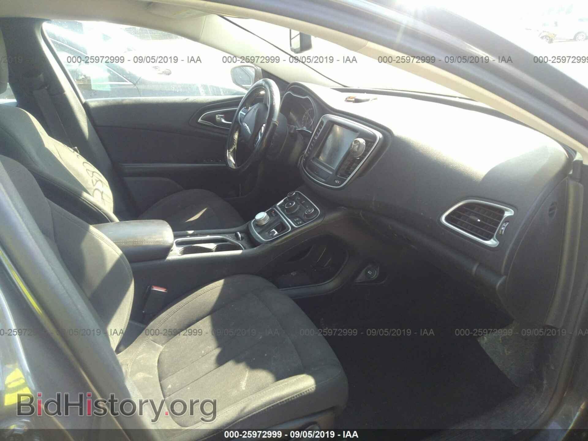 2015 CHRYSLER 200 - VIN: 1C3CCCAB1FN617784 - Фото 5