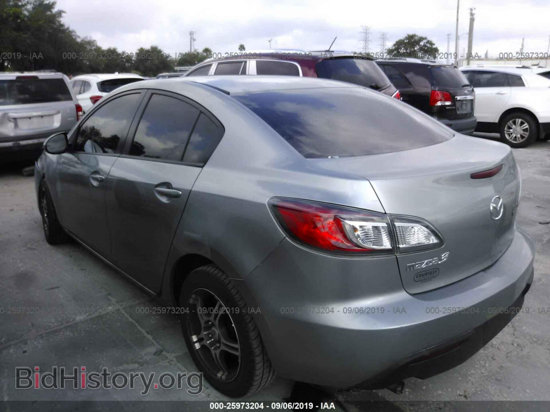 2011 MAZDA 3 - VIN: JM1BL1UF4B1445746 - Фото 3