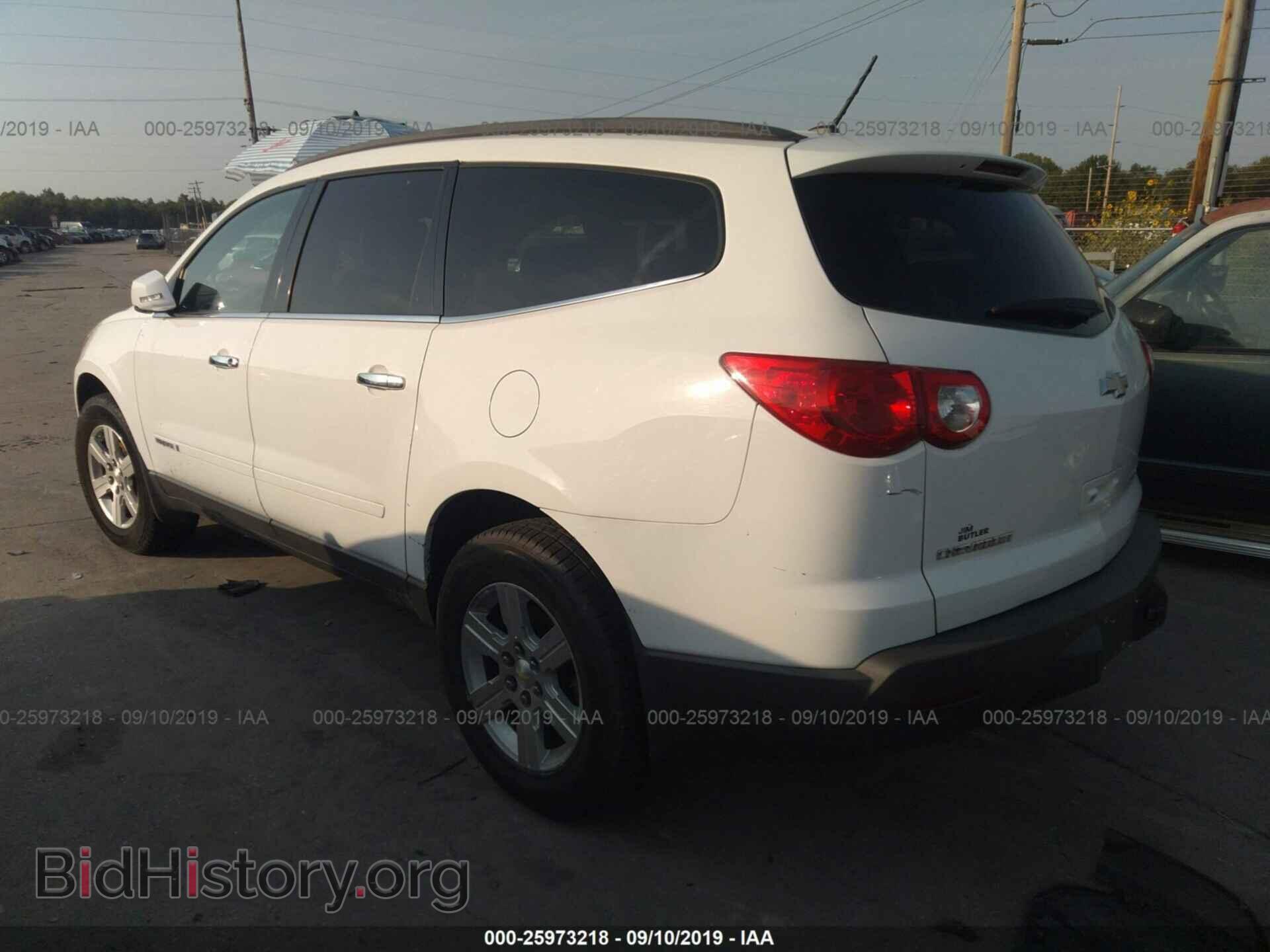 2009 CHEVROLET TRAVERSE - VIN: 1GNER23D79S139055 - Фото 3