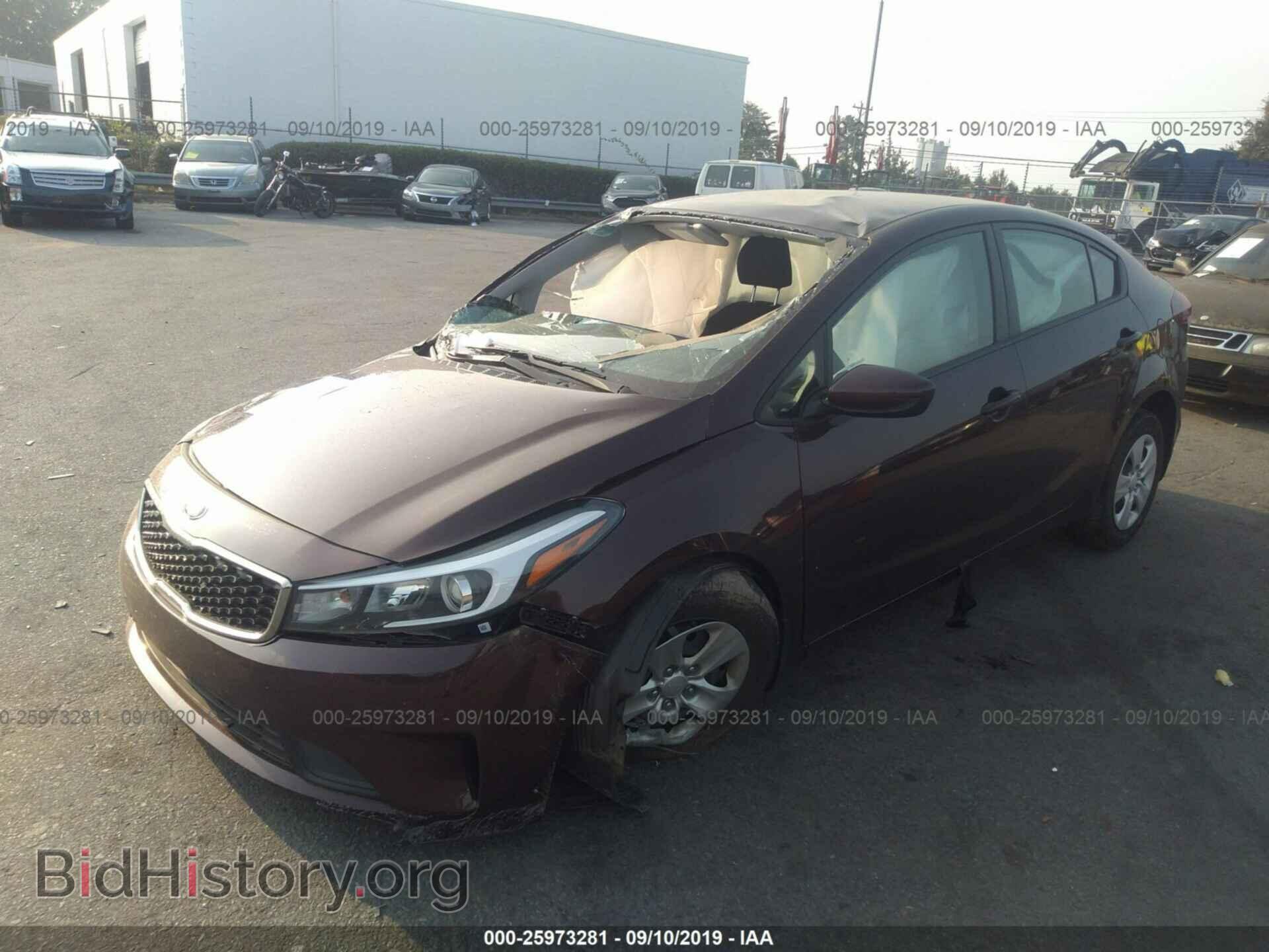2017 KIA FORTE - VIN: 3KPFK4A74HE079523 - Photo 2