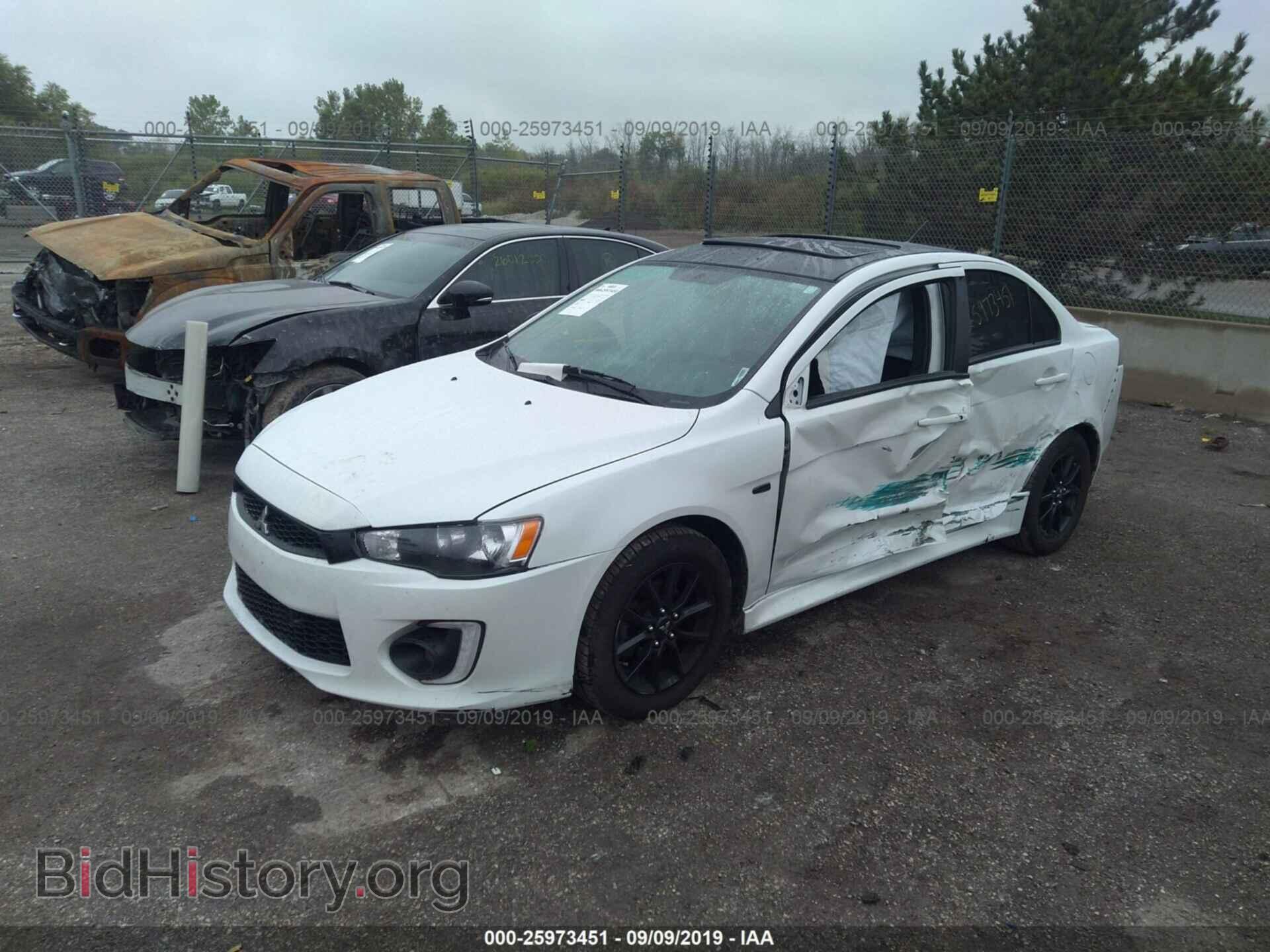 2017 MITSUBISHI LANCER - VIN: JA32U2FU8HU015691 - Фото 2