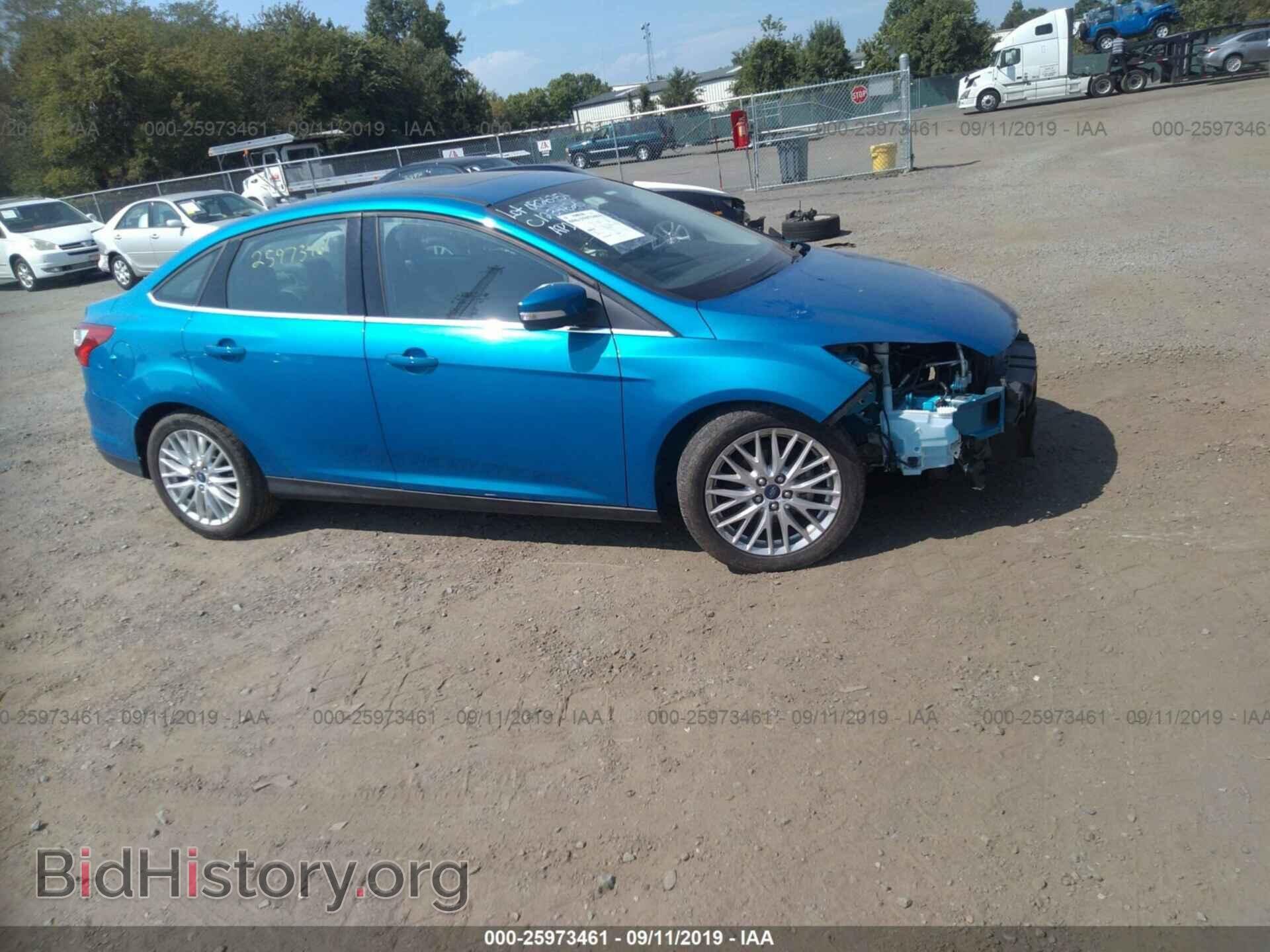 Photo 1FAHP3H27CL298738 - FORD FOCUS 2012
