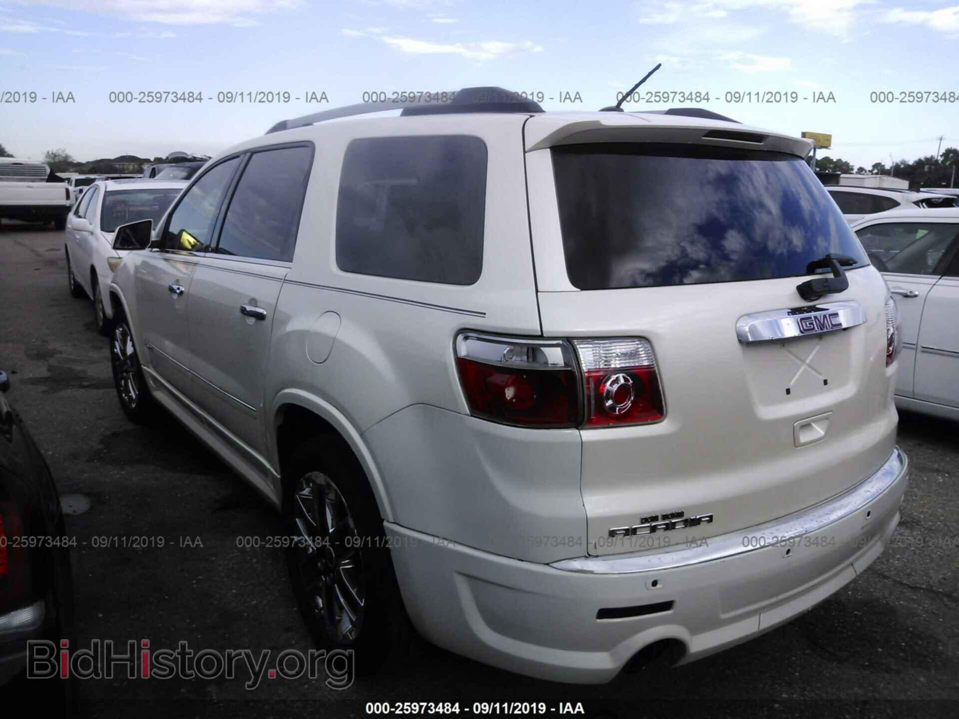2011 GMC ACADIA - VIN: 1GKKRTED5BJ377100 - Фото 3