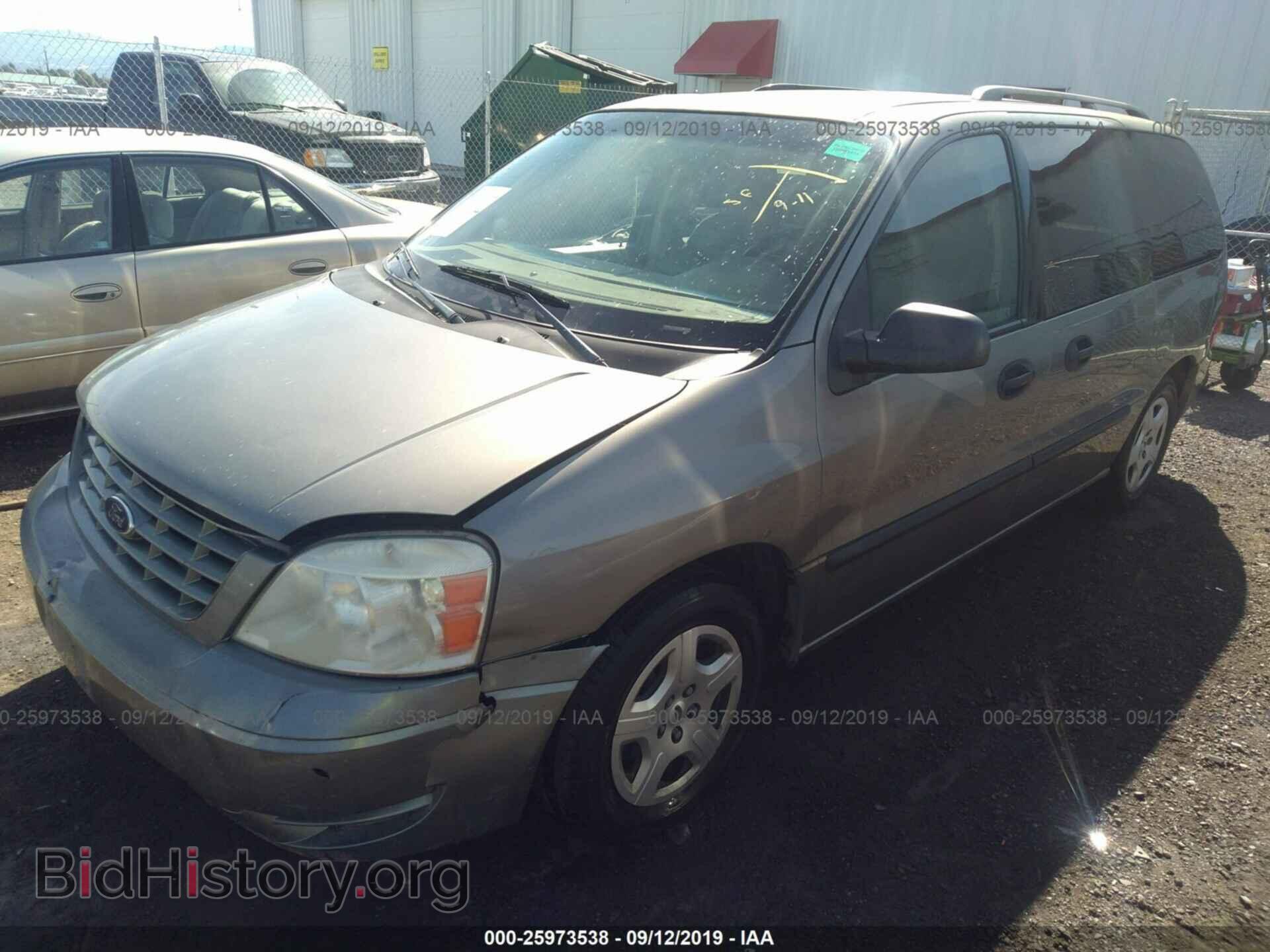 2004 FORD FREESTAR - VIN: 2FMZA51664BB05078 - Фото 2