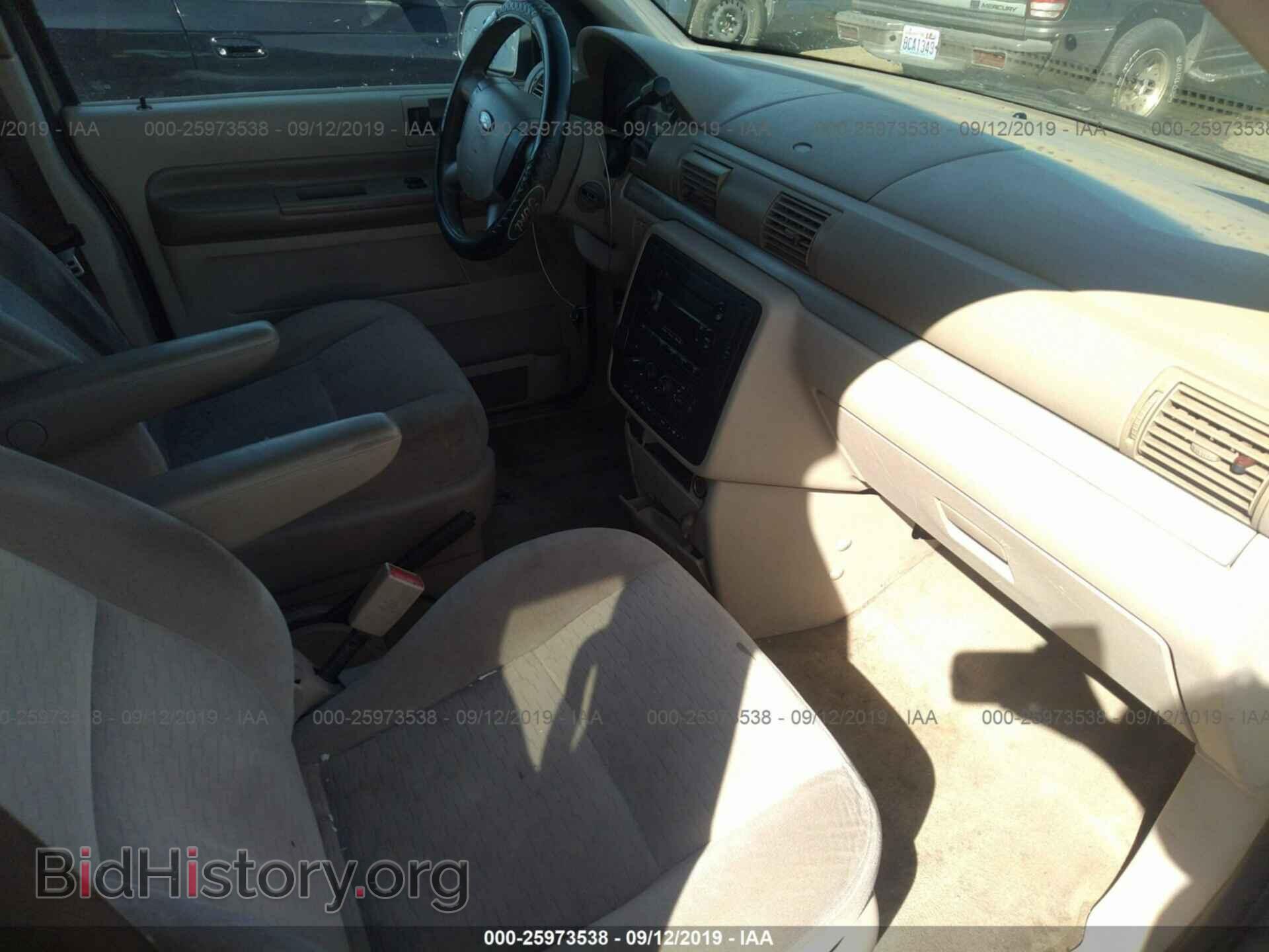 2004 FORD FREESTAR - VIN: 2FMZA51664BB05078 - Фото 5