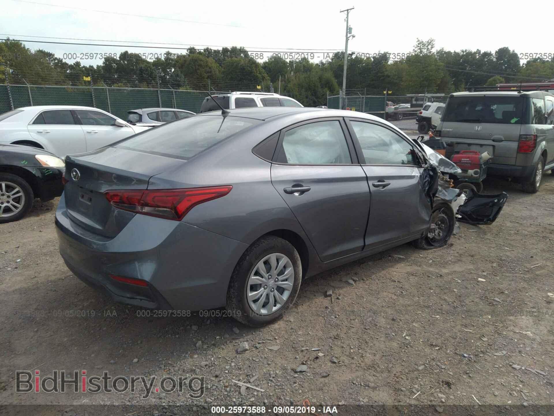 2019 HYUNDAI ACCENT - VIN: 3KPC24A30KE064833 - Фото 4