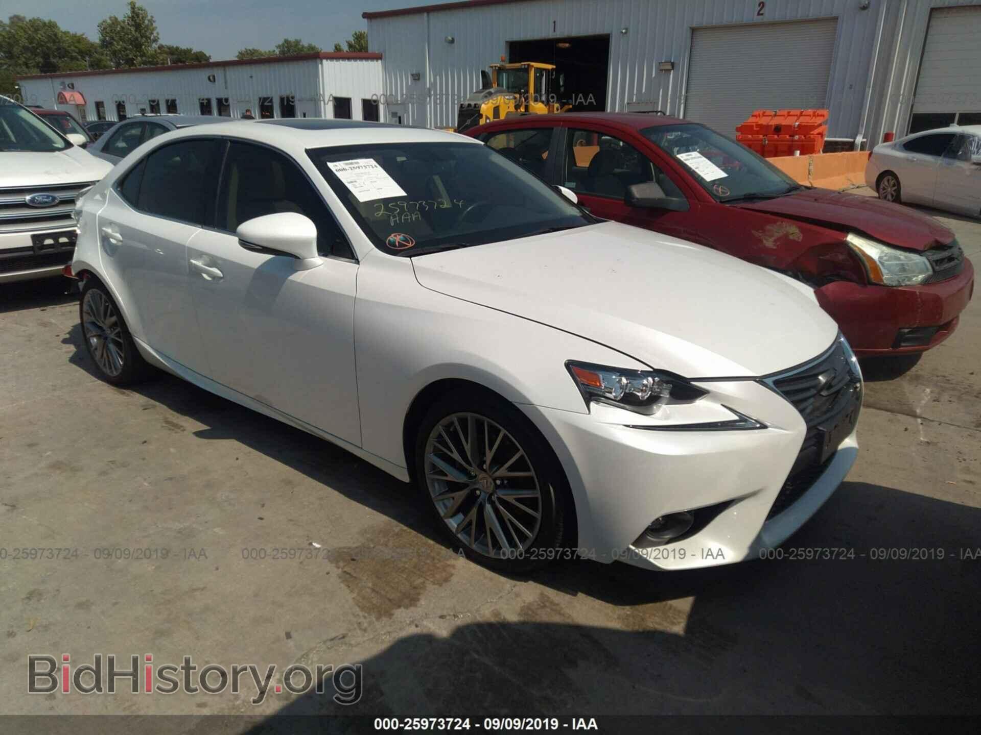 Photo JTHCF1D21F5029272 - LEXUS IS 2015