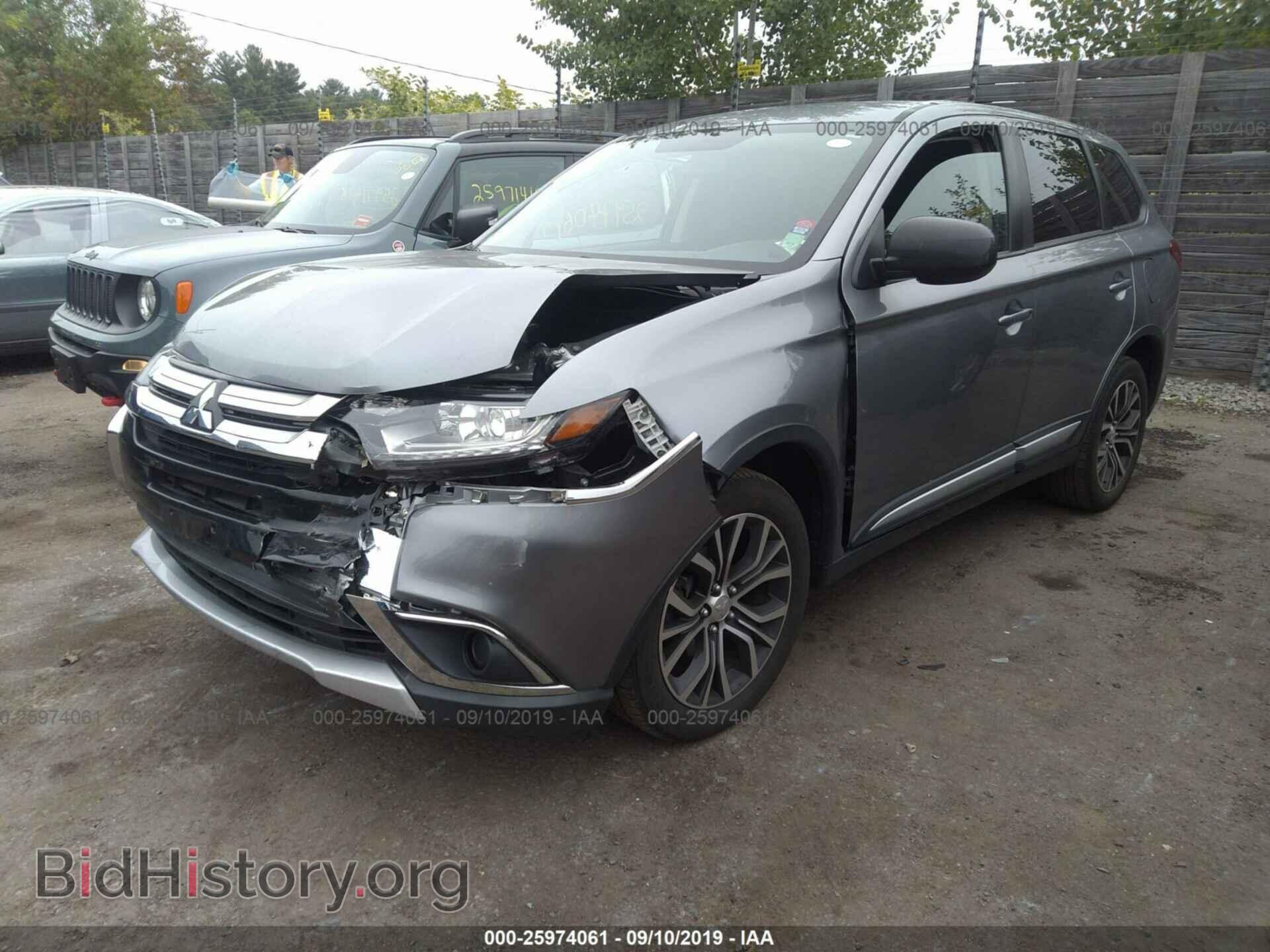 2017 MITSUBISHI OUTLANDER - VIN: JA4AZ2A32HZ061236 - Фото 2