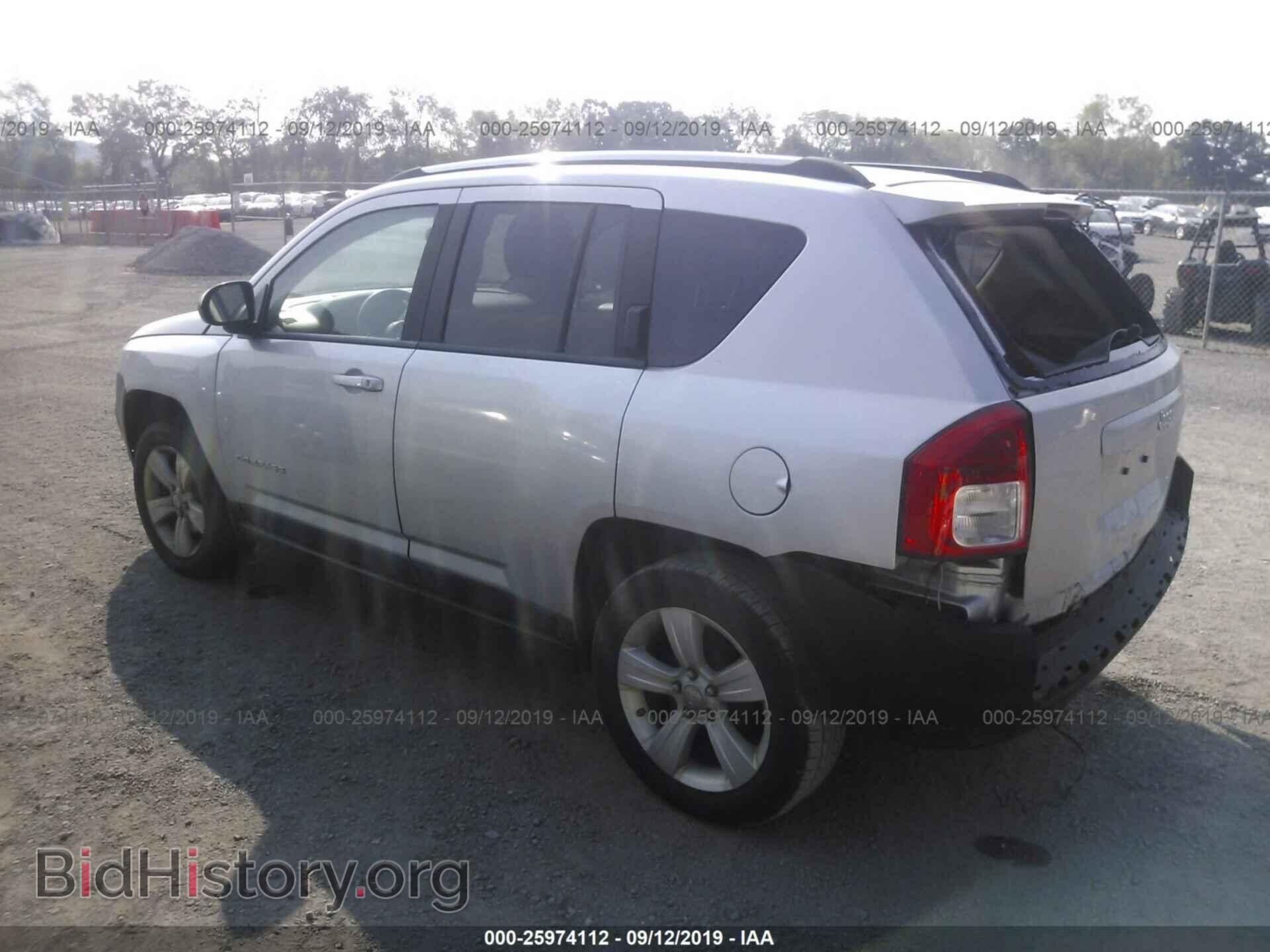 2011 JEEP COMPASS - VIN: 1J4NT1FAXBD286898 - Фото 3