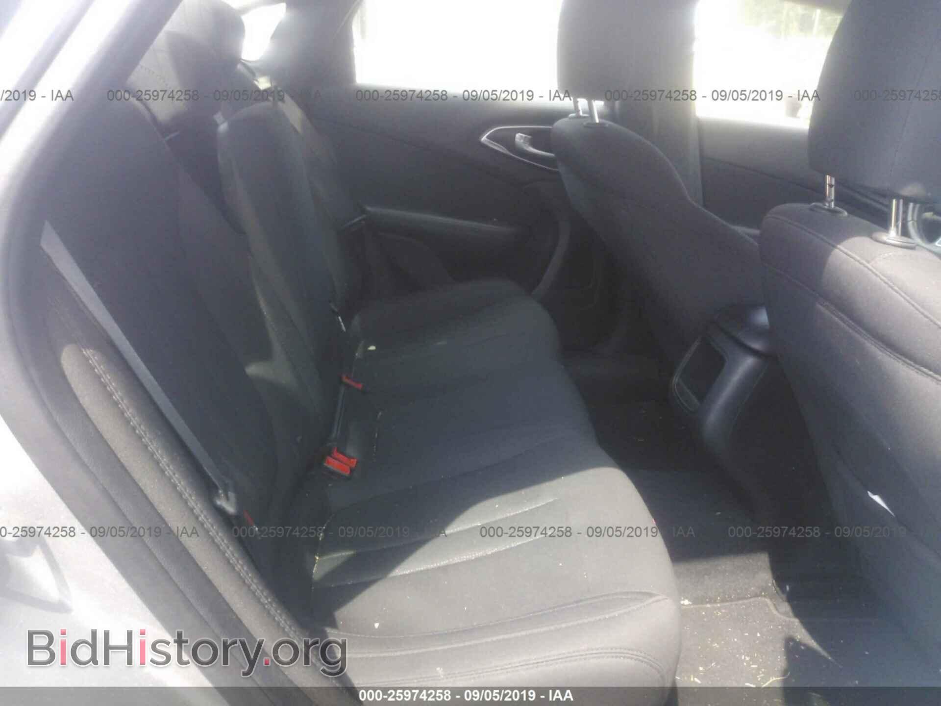 2016 CHRYSLER 200 - VIN: 1C3CCCAB2GN164177 - Photo 8
