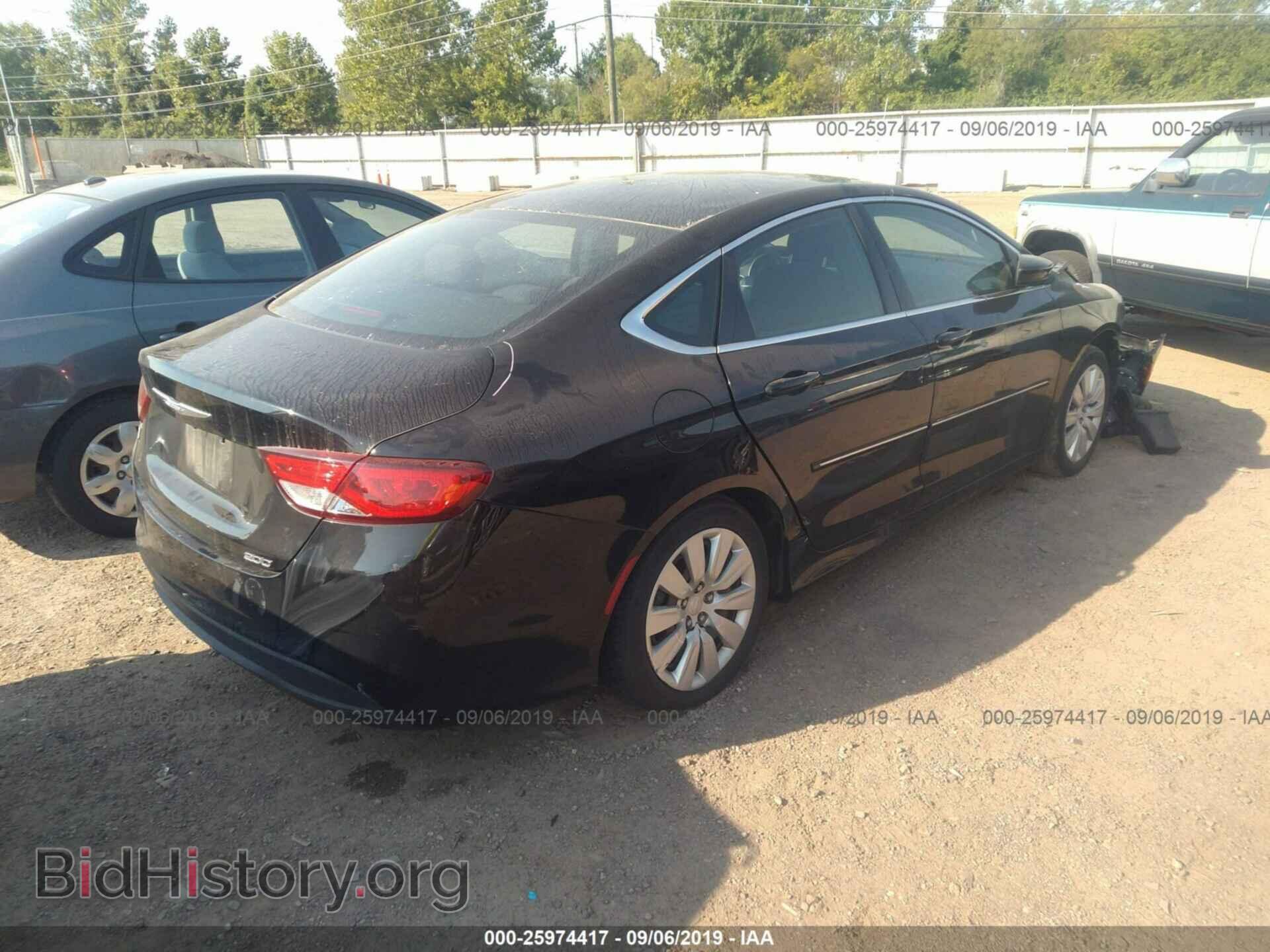 2015 CHRYSLER 200 - VIN: 1C3CCCFBXFN599570 - Photo 4