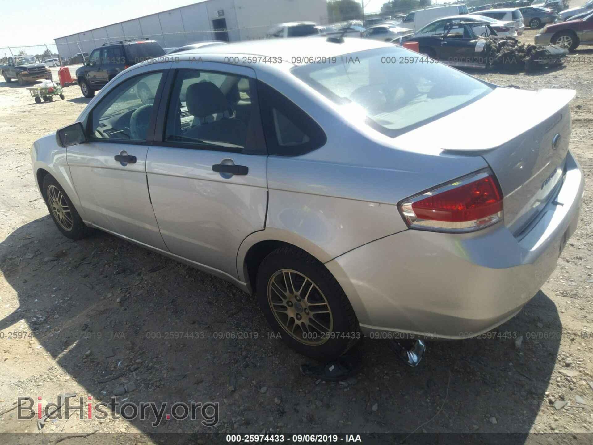 2010 FORD FOCUS - VIN: 1FAHP3FN1AW180516 - Фото 3