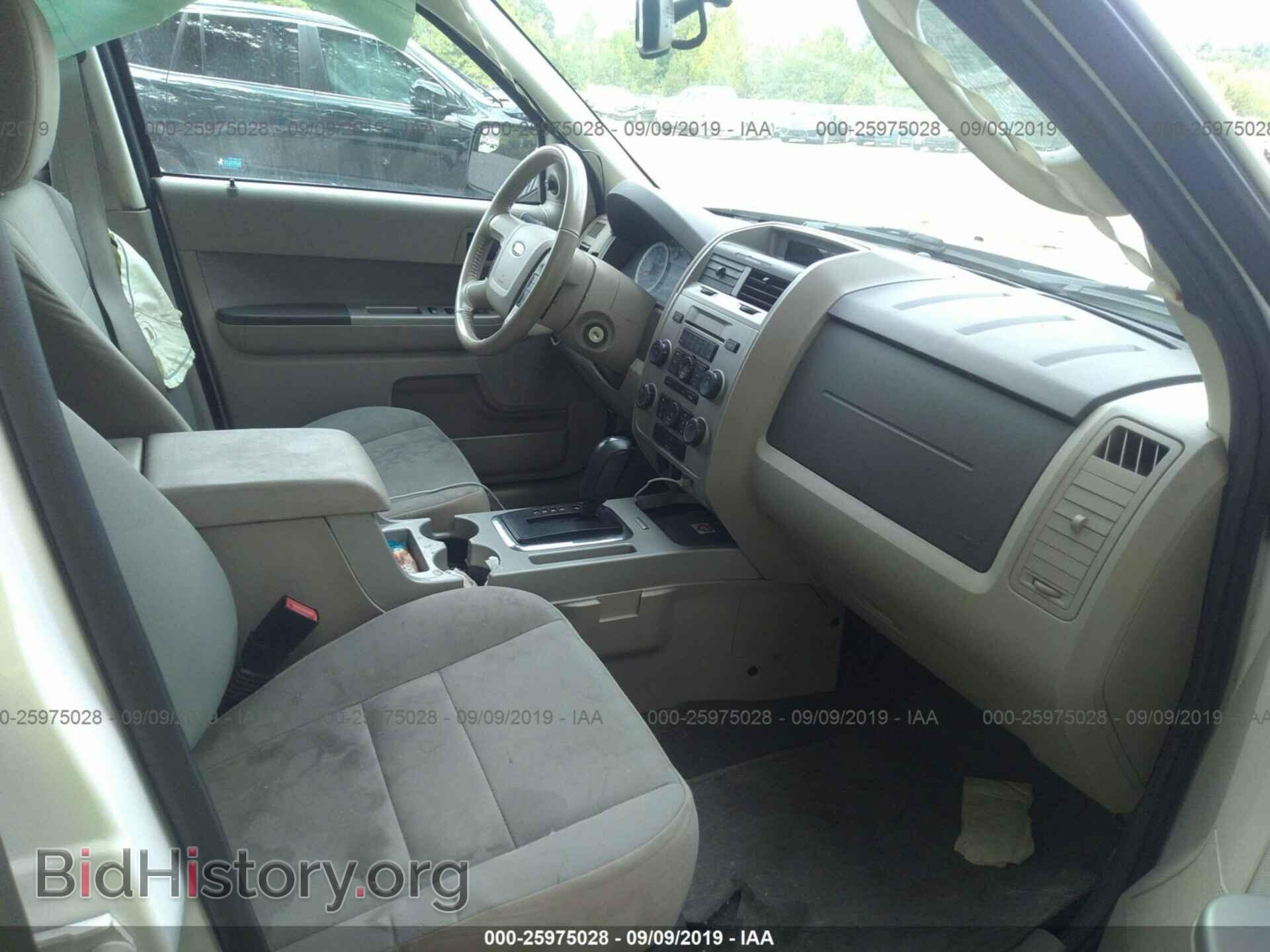 2012 FORD ESCAPE - VIN: 1FMCU0D71CKB81820 - Photo 5