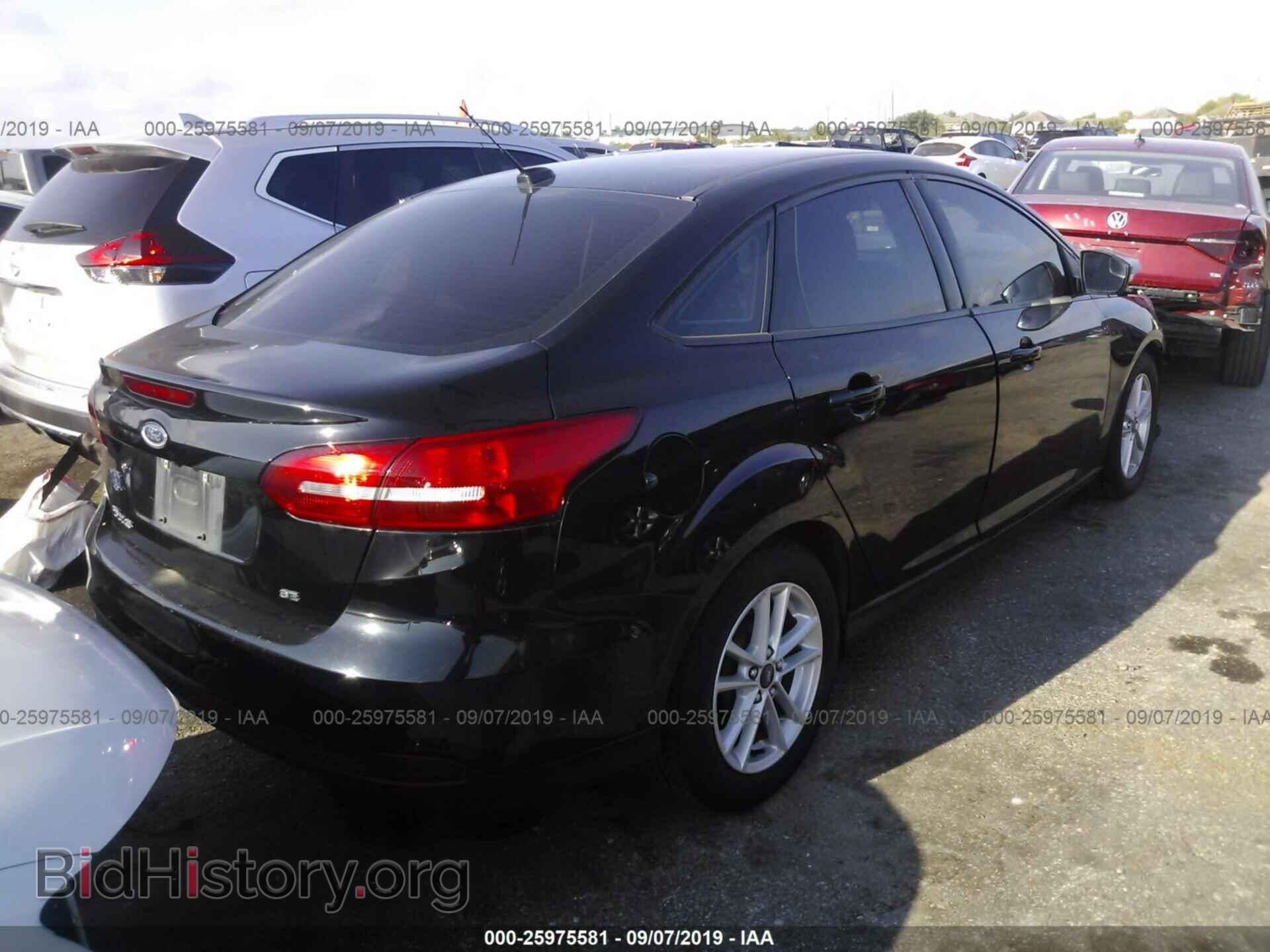 2017 FORD FOCUS - VIN: 1FADP3F27HL303235 - Фото 4