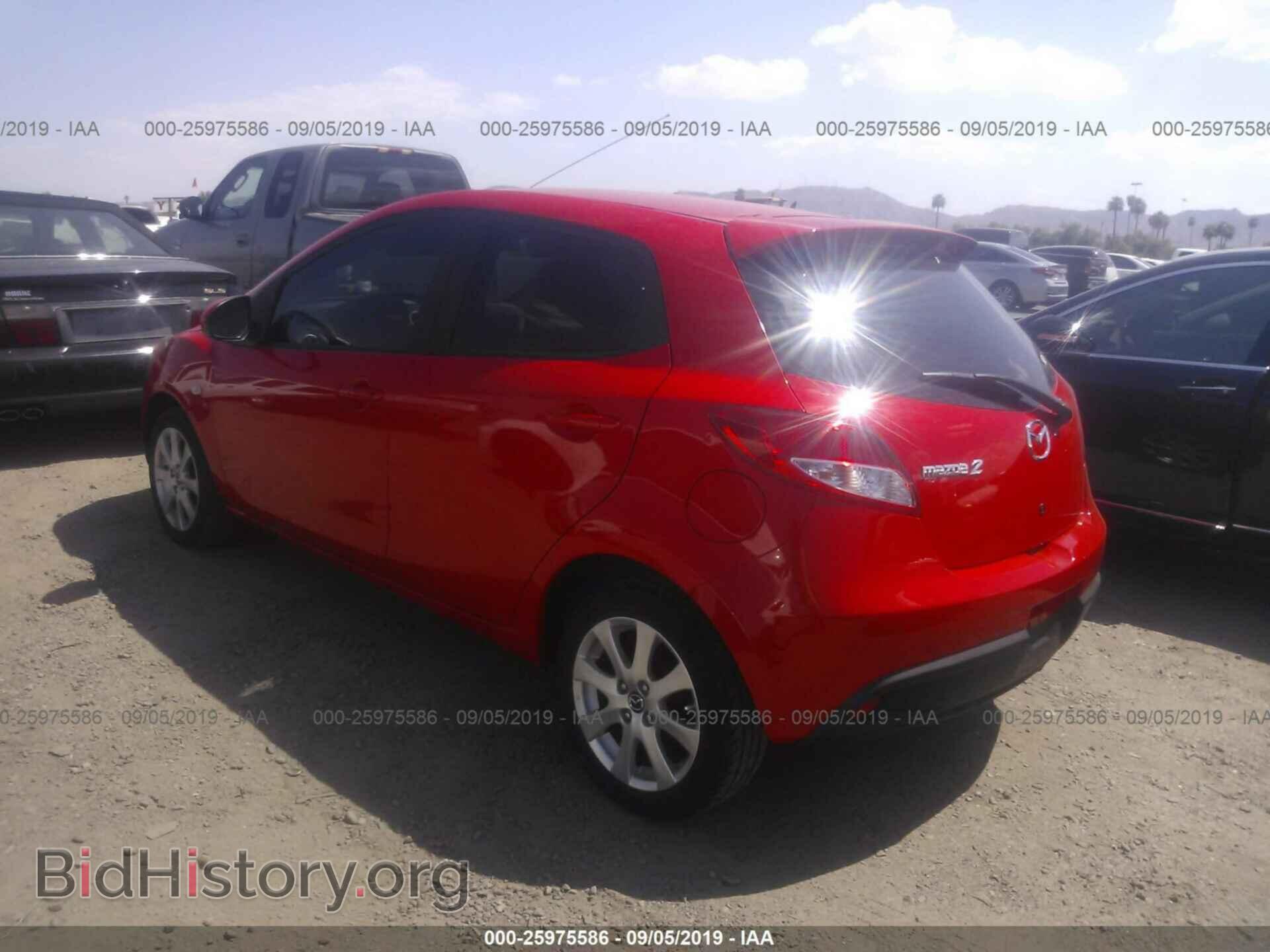 2014 MAZDA MAZDA2 - VIN: JM1DE1LZ5E0177699 - Фото 3