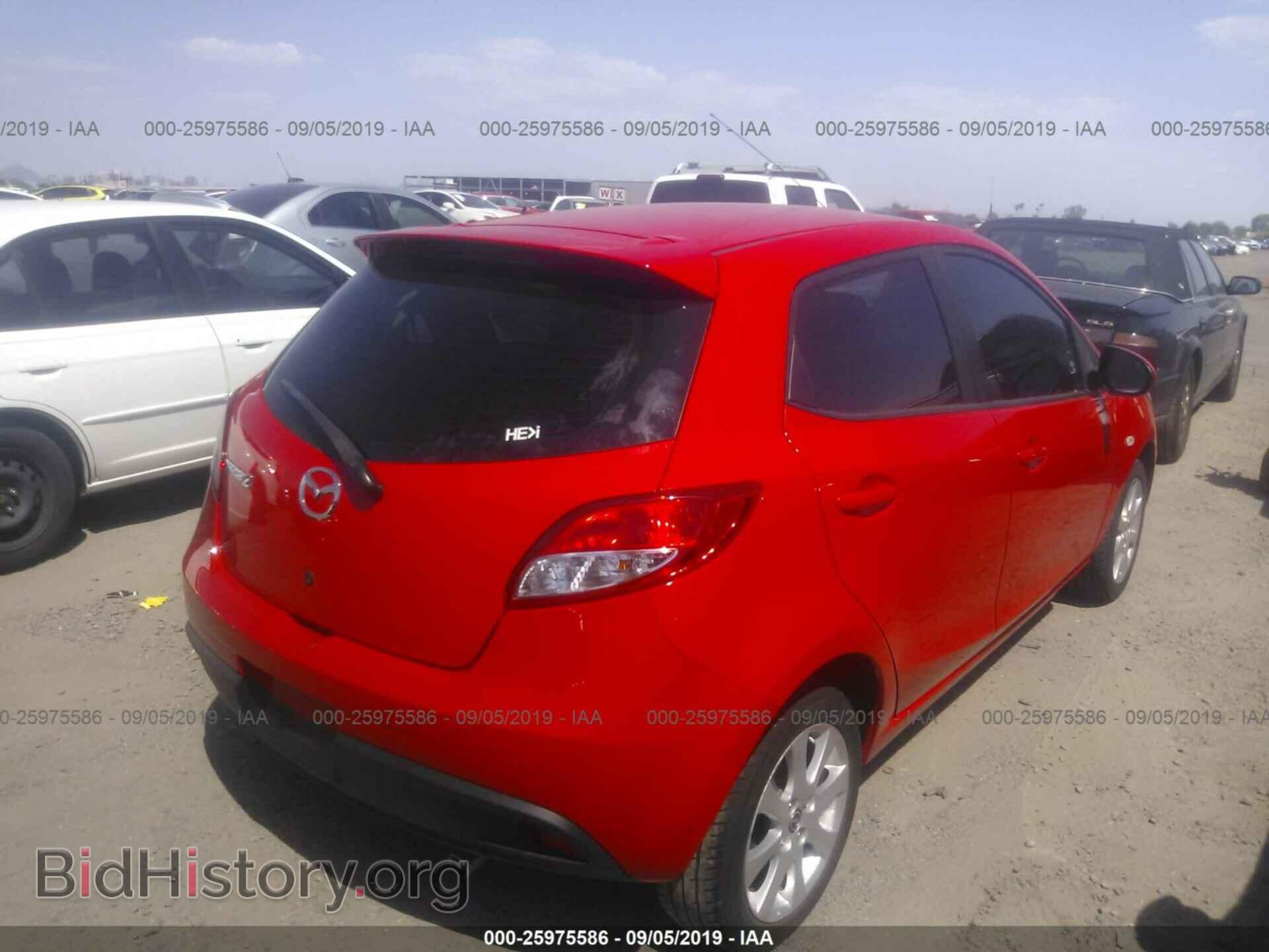 2014 MAZDA MAZDA2 - VIN: JM1DE1LZ5E0177699 - Фото 4