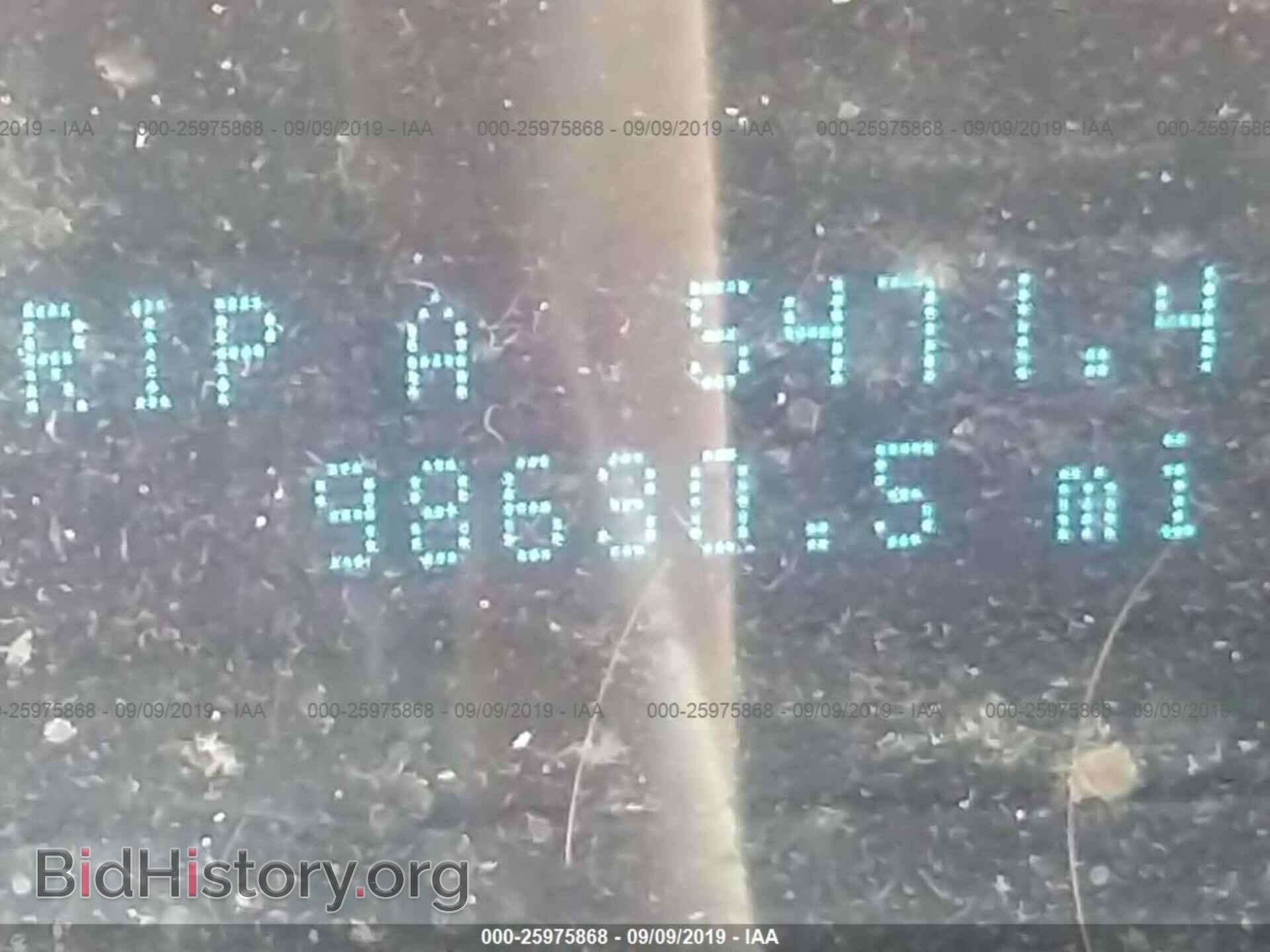 2011 FORD ESCAPE - VIN: 1FMCU9E71BKC21993 - Photo 7