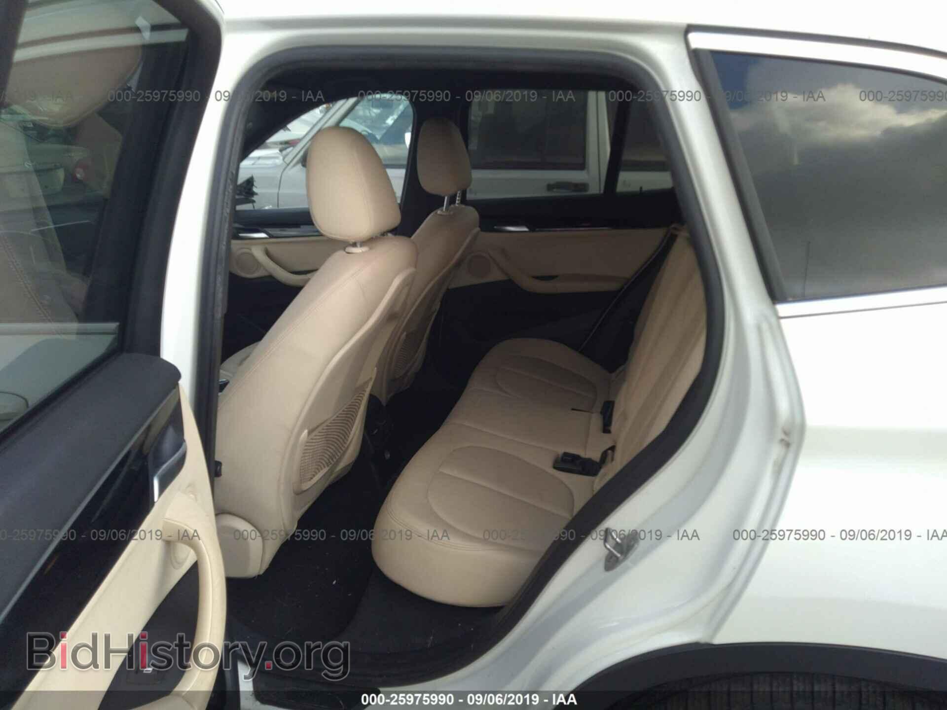 2017 BMW X1 - VIN: WBXHU7C32HP924726 - Фото 8